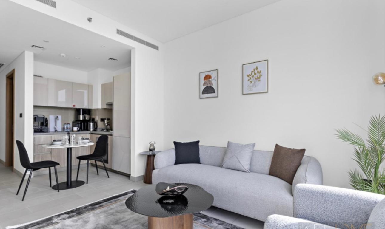 Apartment Sobha Waves With Amazing View Dubai