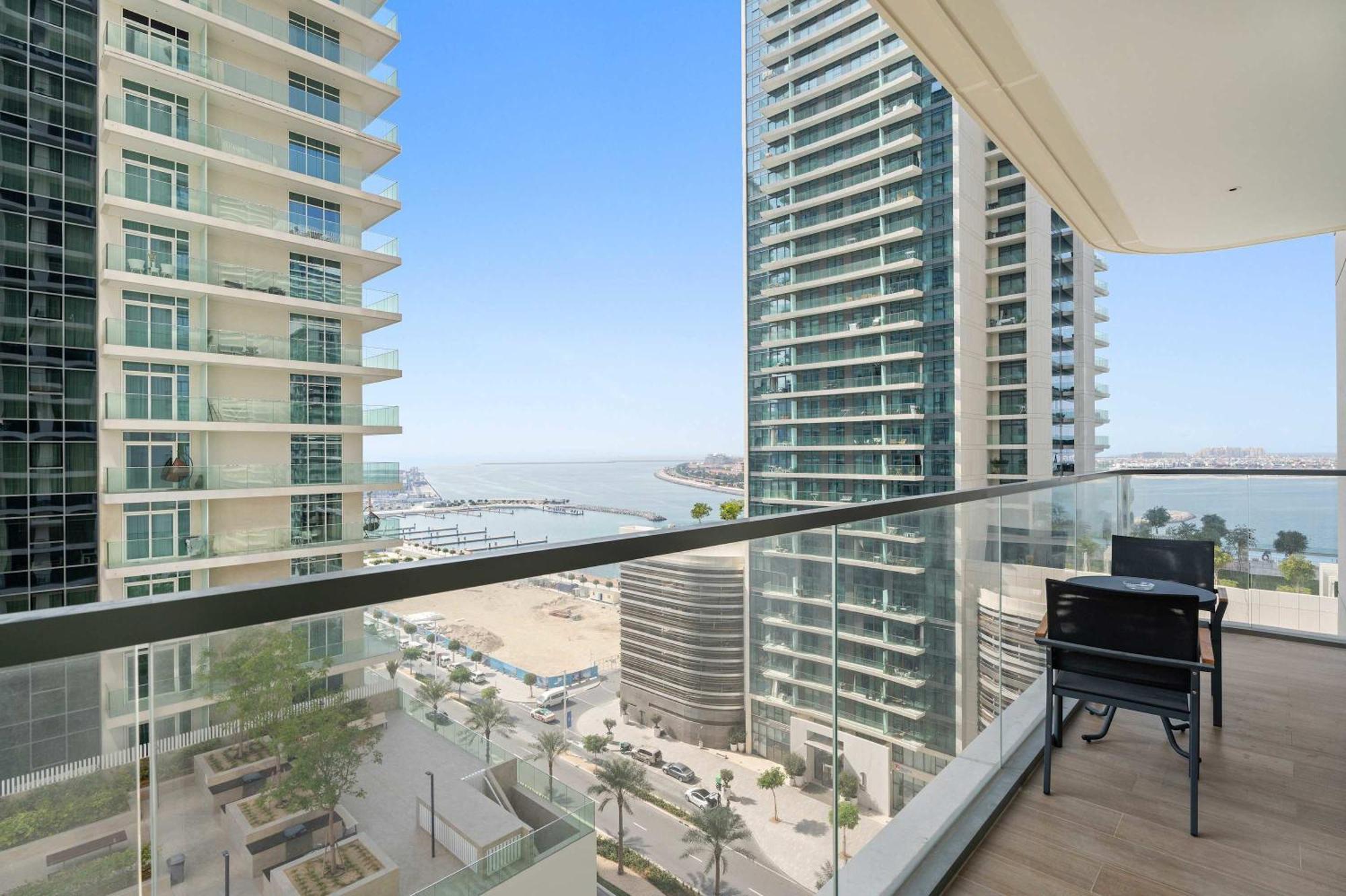 Silkhaus Sea View 1bdr Luxurious New Tower Apartment