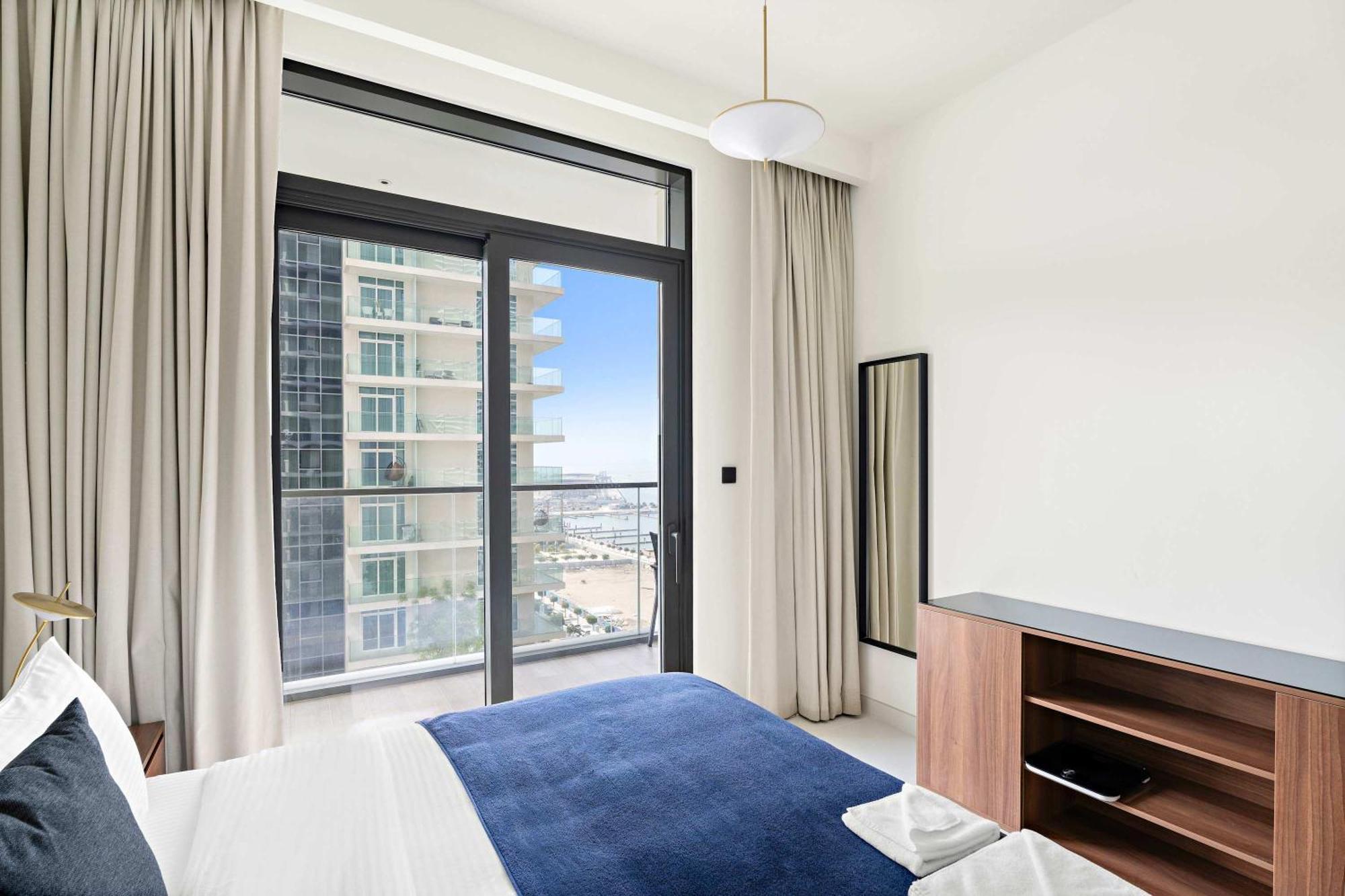 Silkhaus Sea View 1bdr Luxurious New Tower Apartment