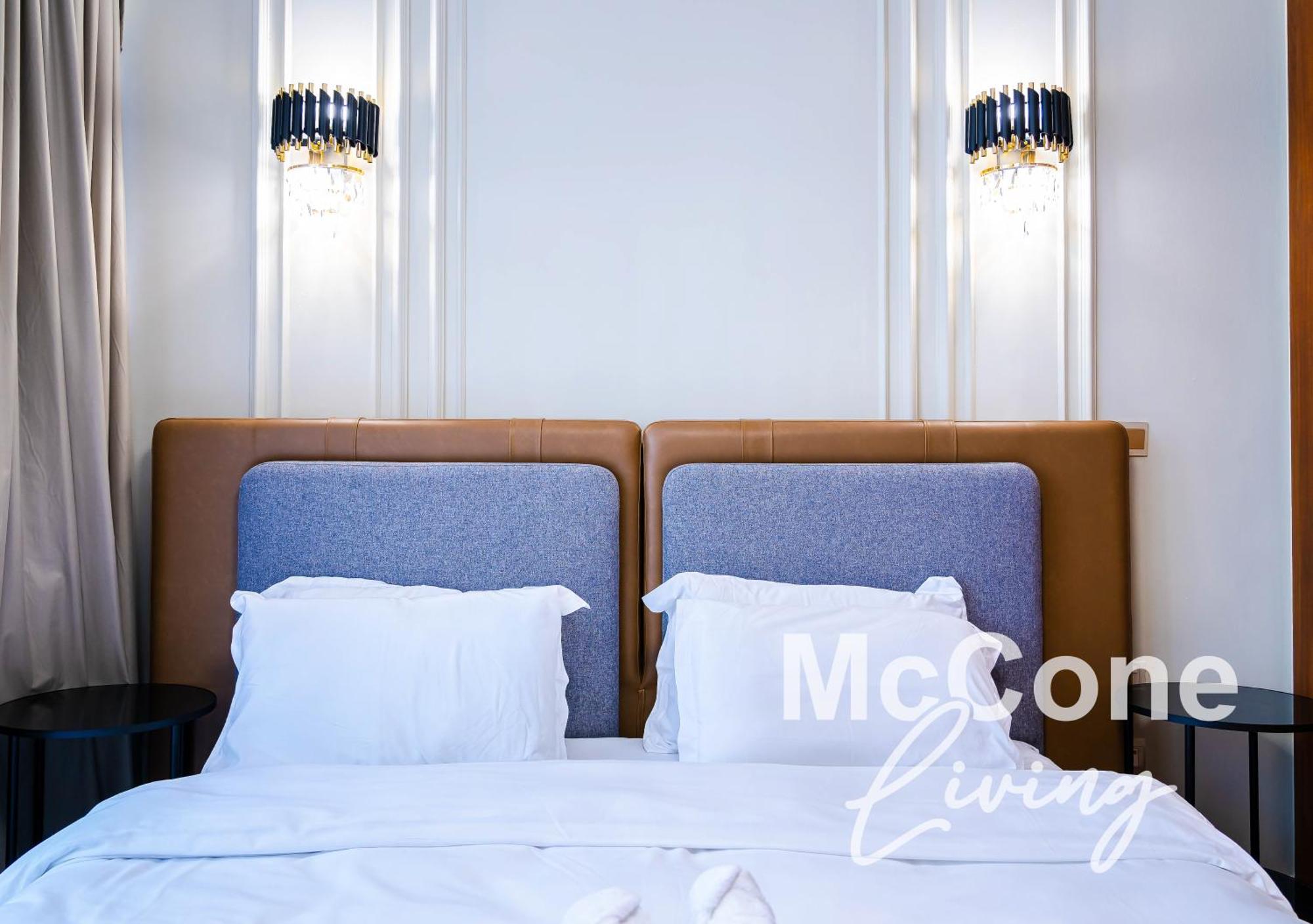 Apartment Classic 1 Bed In Burj Vista Tower, Downtown Dubai