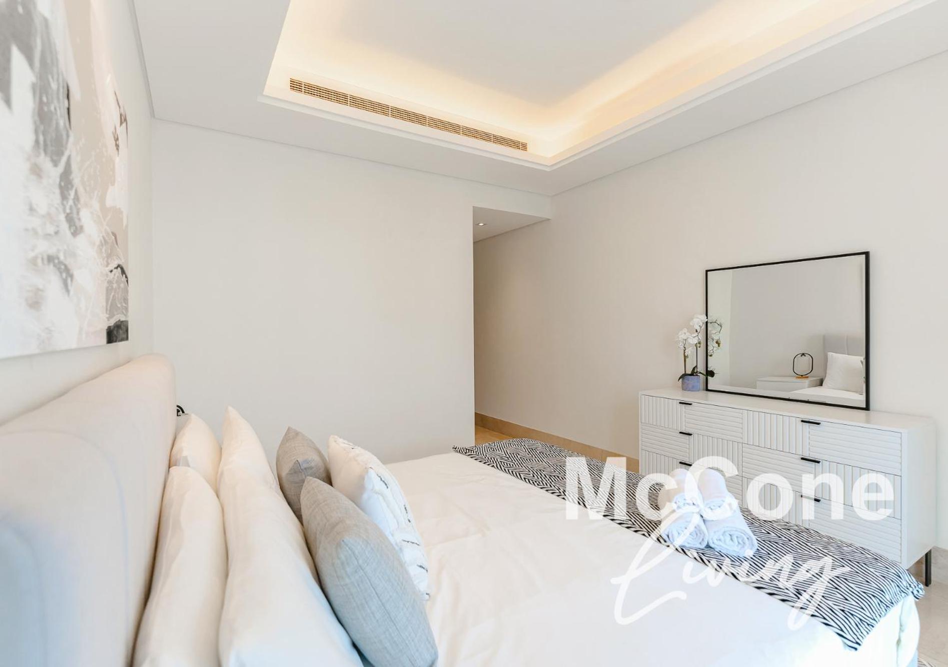 2br With Sea View & Terrace