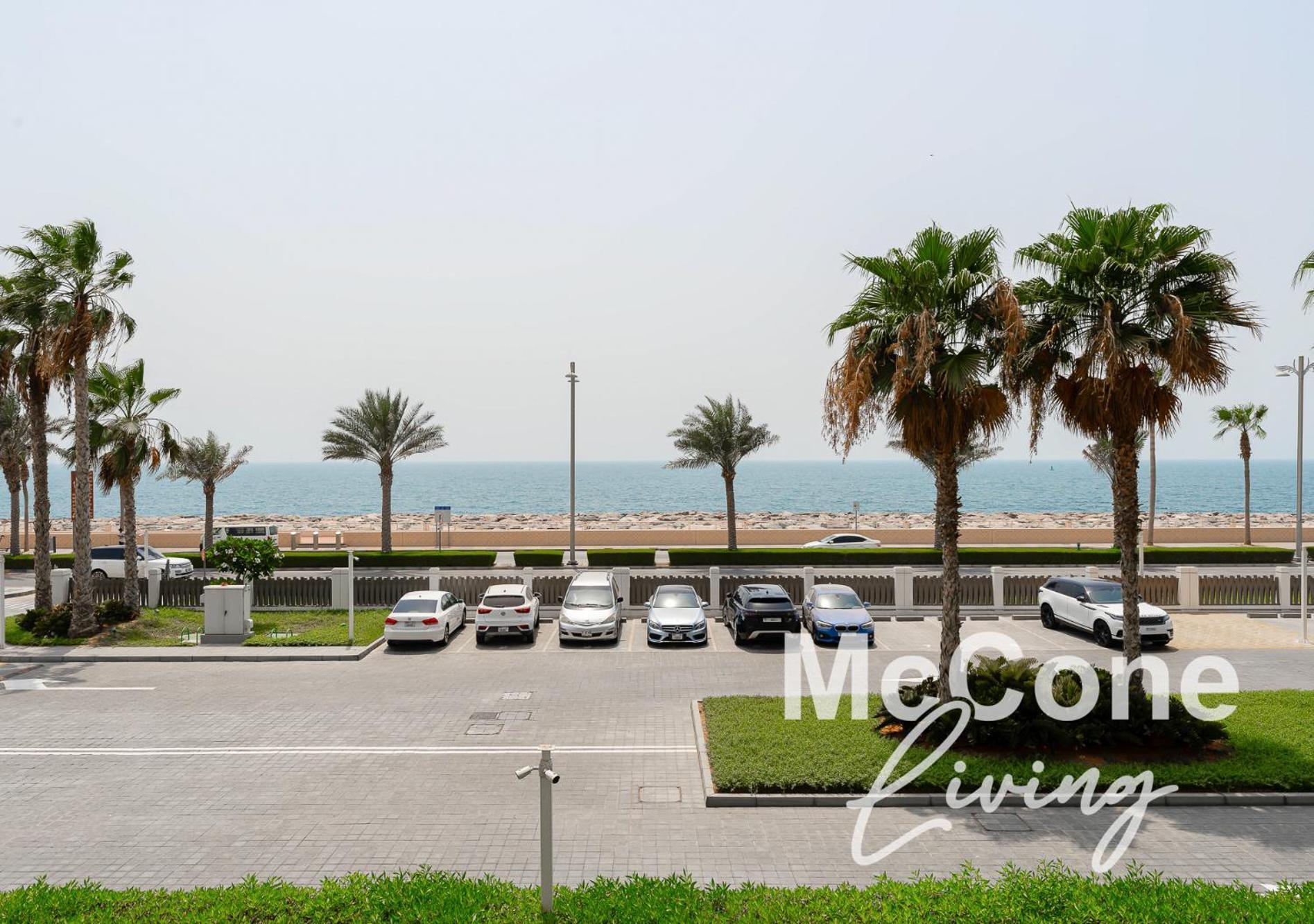 Apartment 2br With Sea View & Terrace