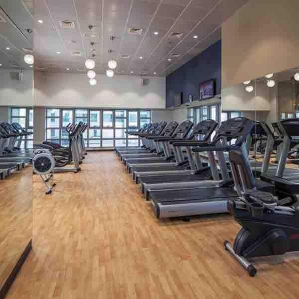 Skyline Sanctuary On The 82Nd Dubai