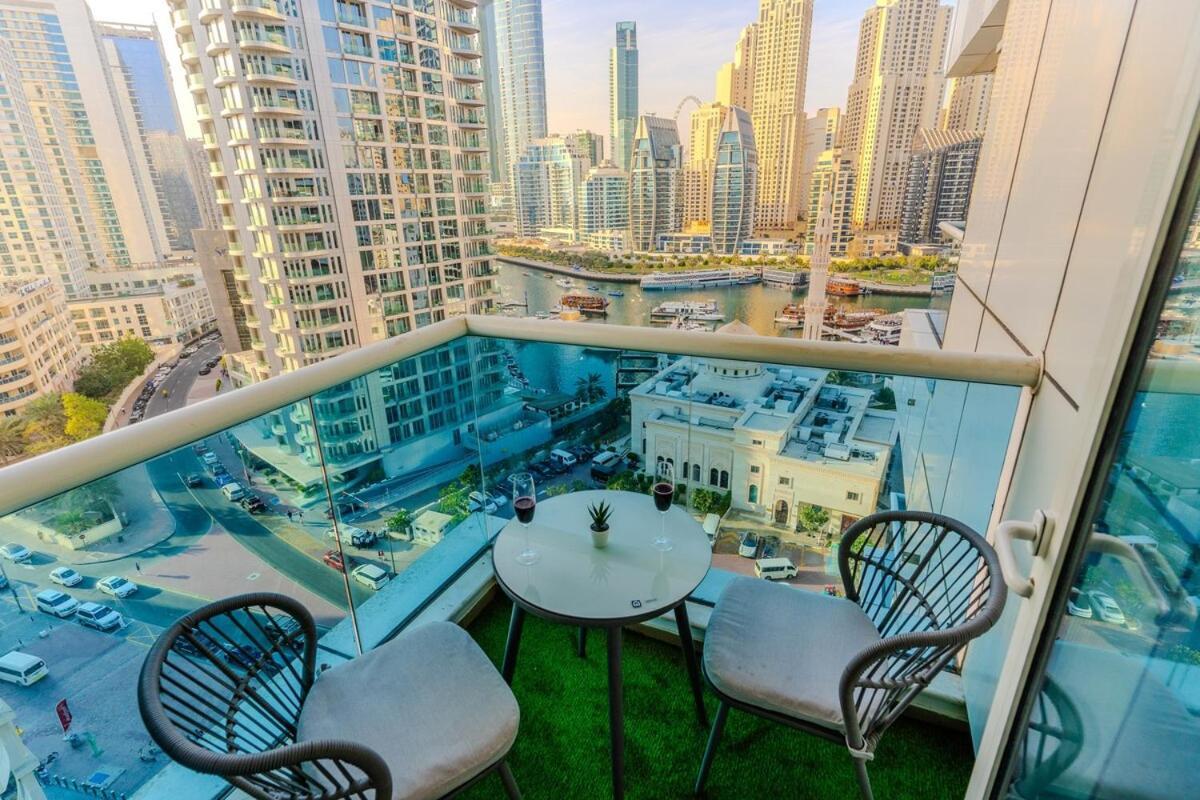 Apartment Luxury 3 Bedroom With Stunning Full Marina View In *