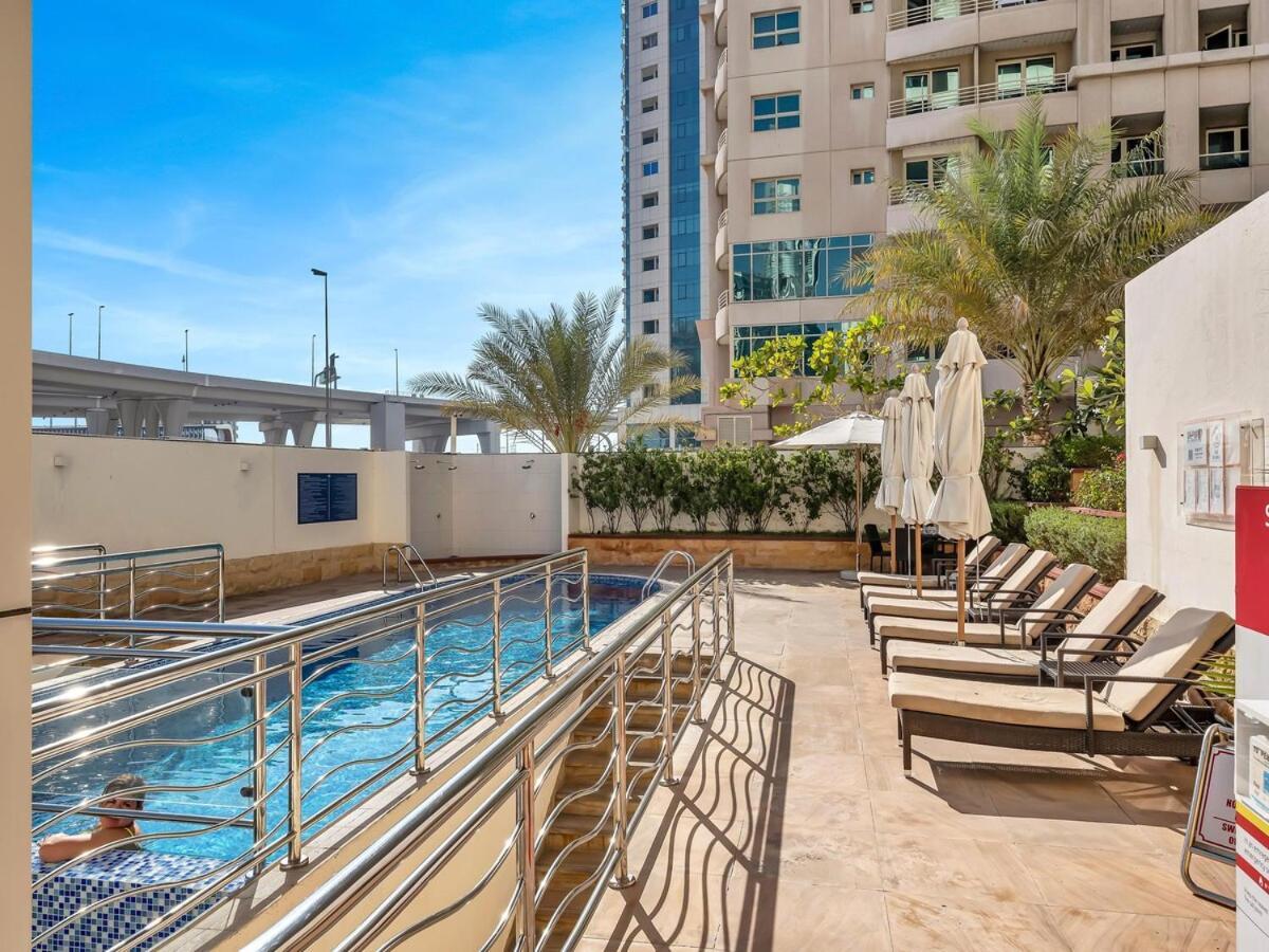 Luxury 3 Bedroom With Stunning Full Marina View In * Dubai