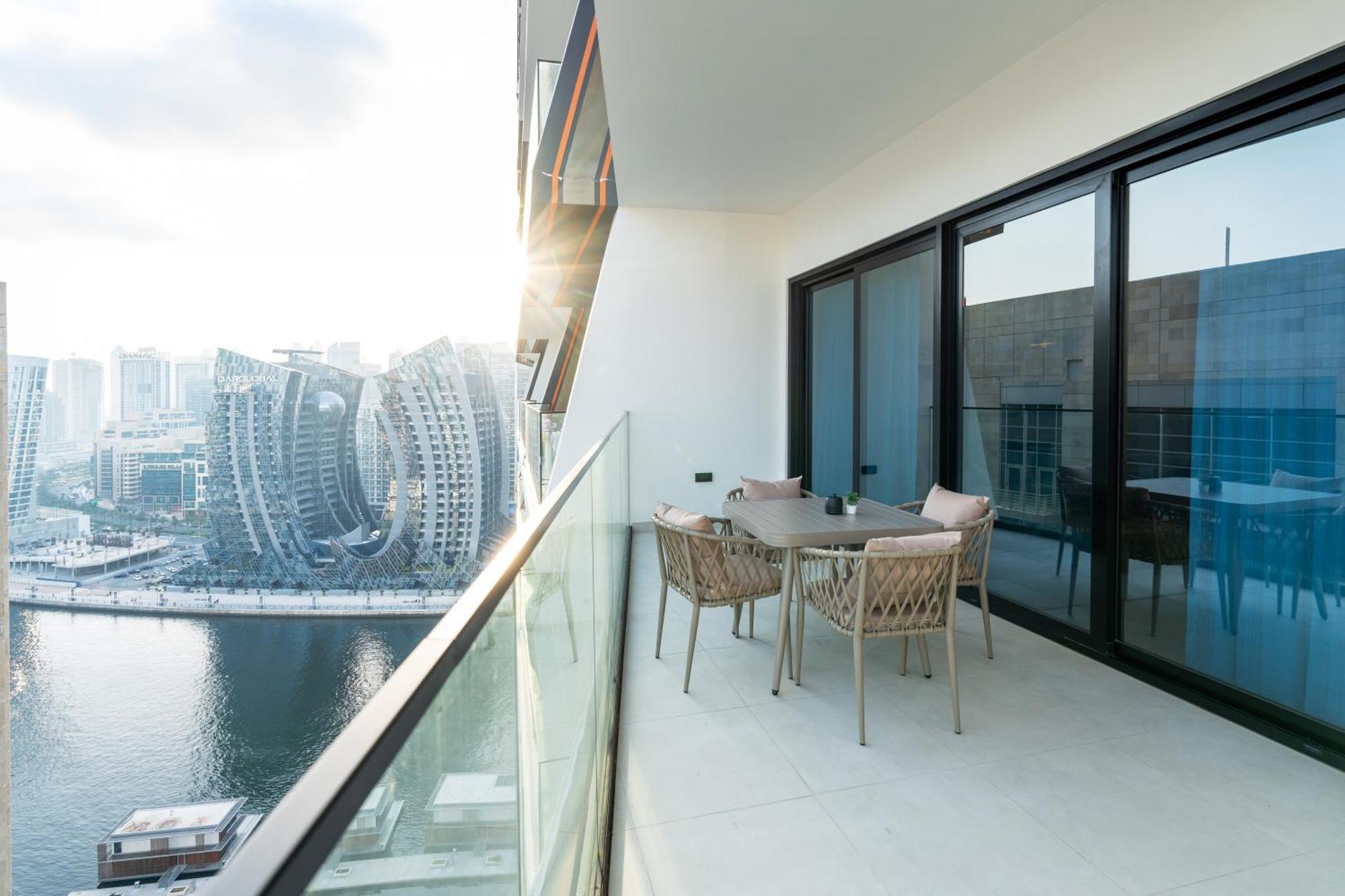 Keyrock Living - Binghatti Canal Premium *