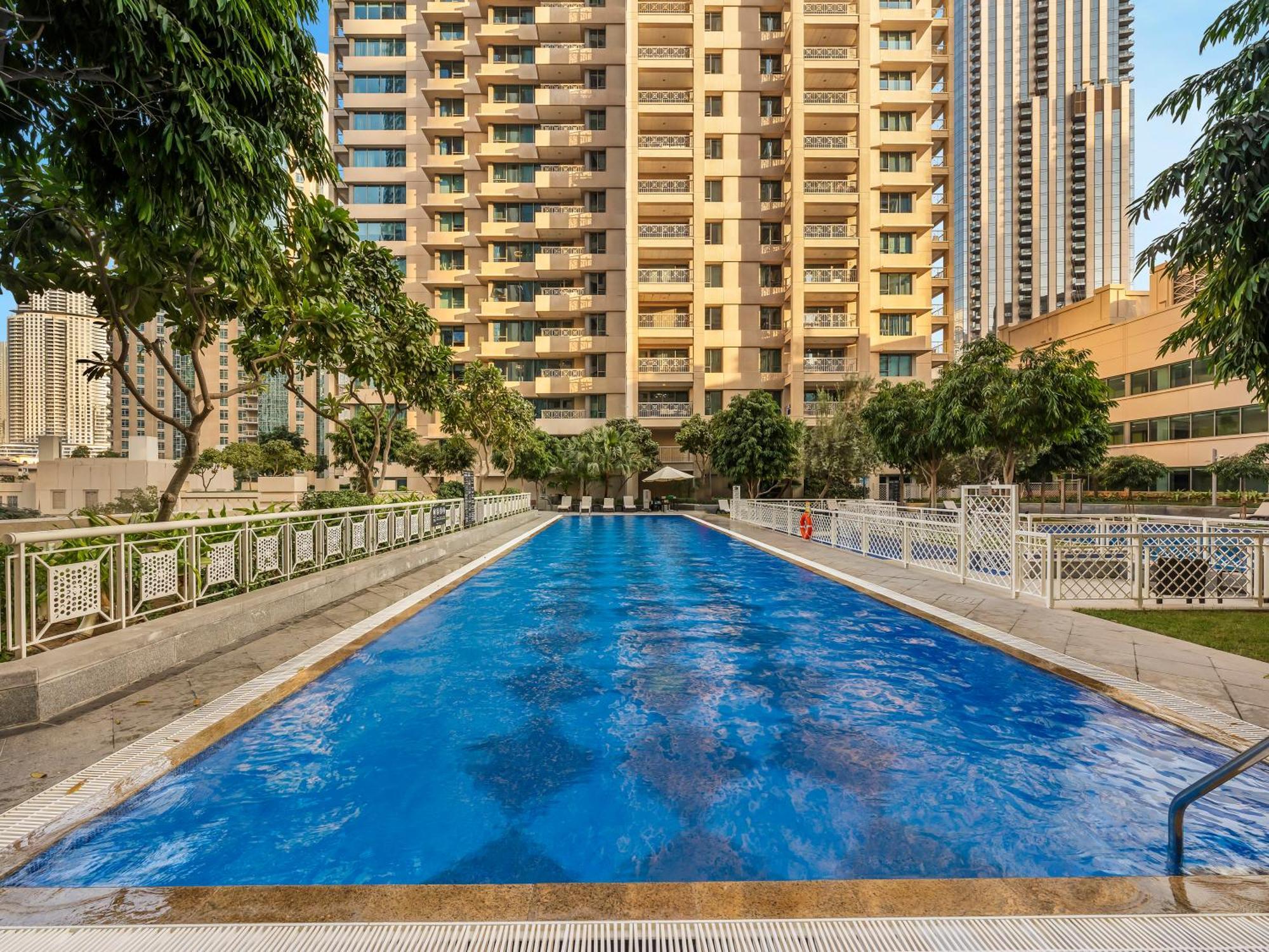 3br With Gaming Lounge, Burj Khalifa, Fountain View Apartment