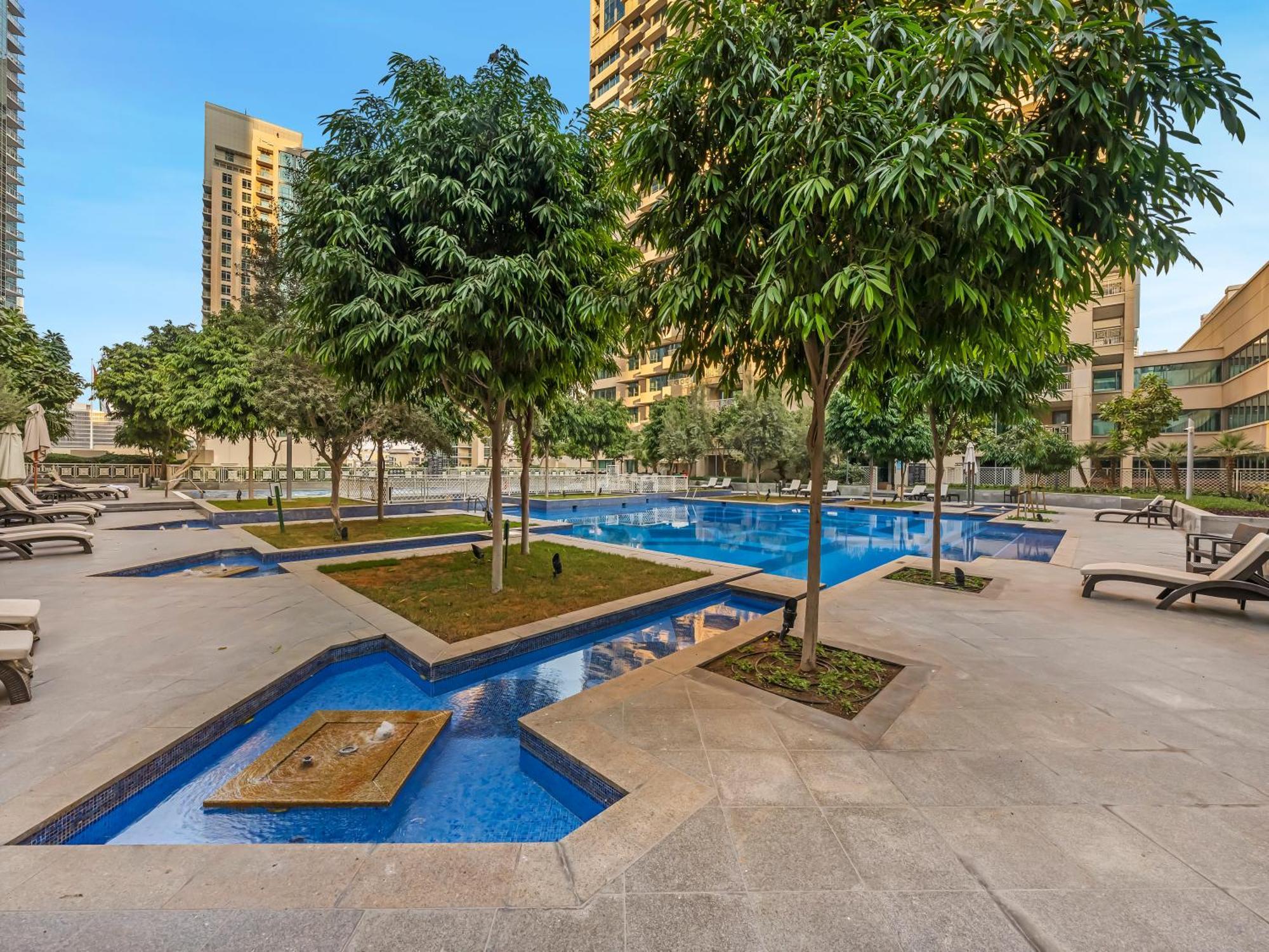 Apartment 3br With Gaming Lounge, Burj Khalifa, Fountain View