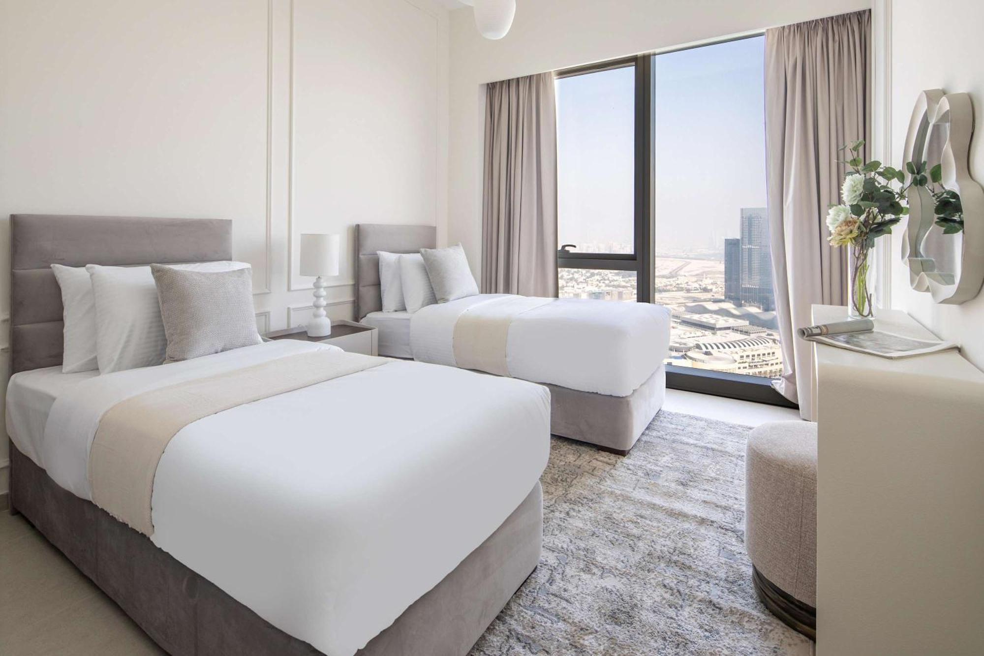 Frank Porter - Grande Signature Residences *