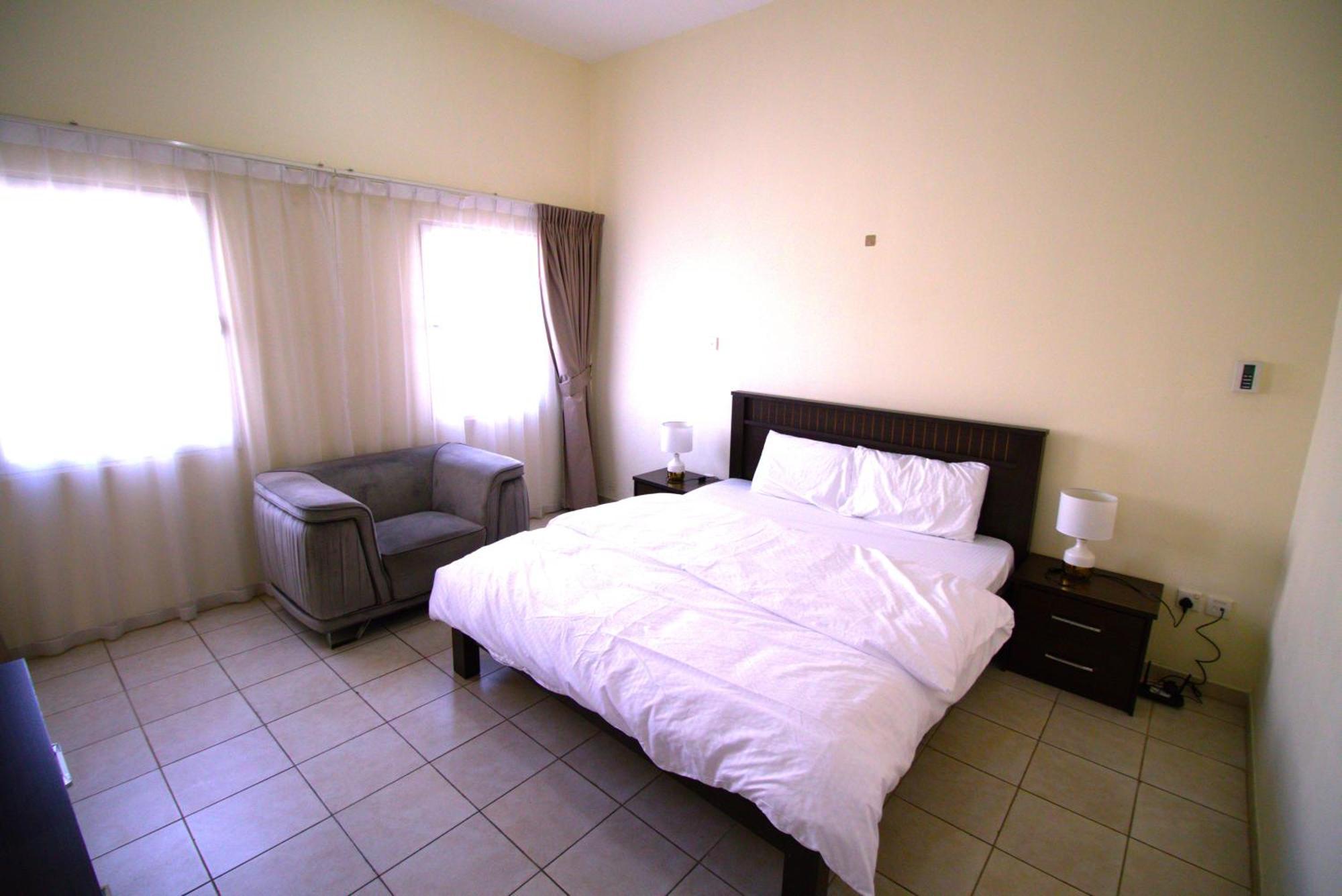 Apartment Druvya Homes, Bld Dg022, Street No,2 Discovery Gardens, Close To The Gardens Metro 3 Minutes Walkable Dubai