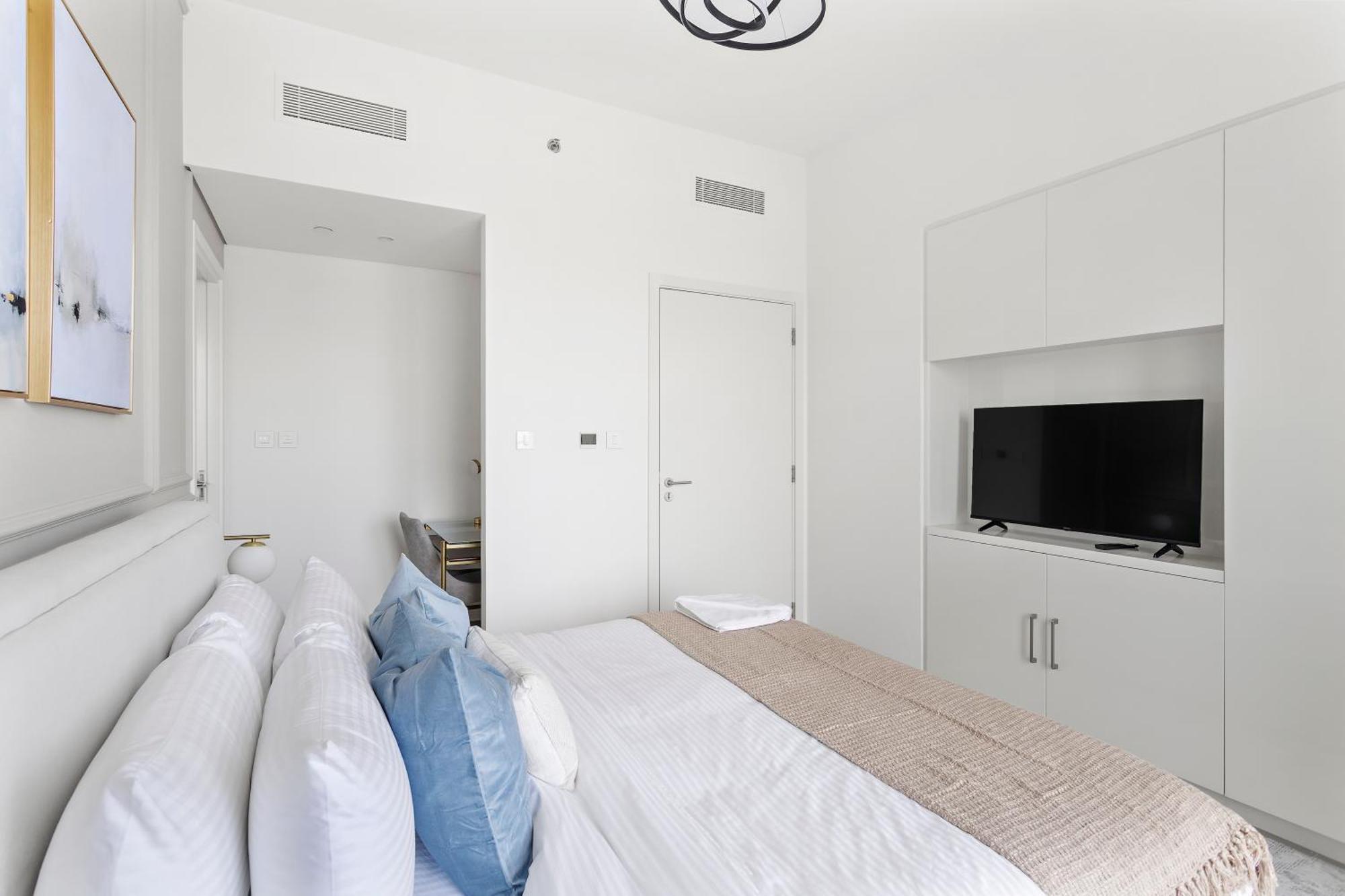 Apartment Silkhaus High Floor 2bdr With View With Pool & Gym Dubai