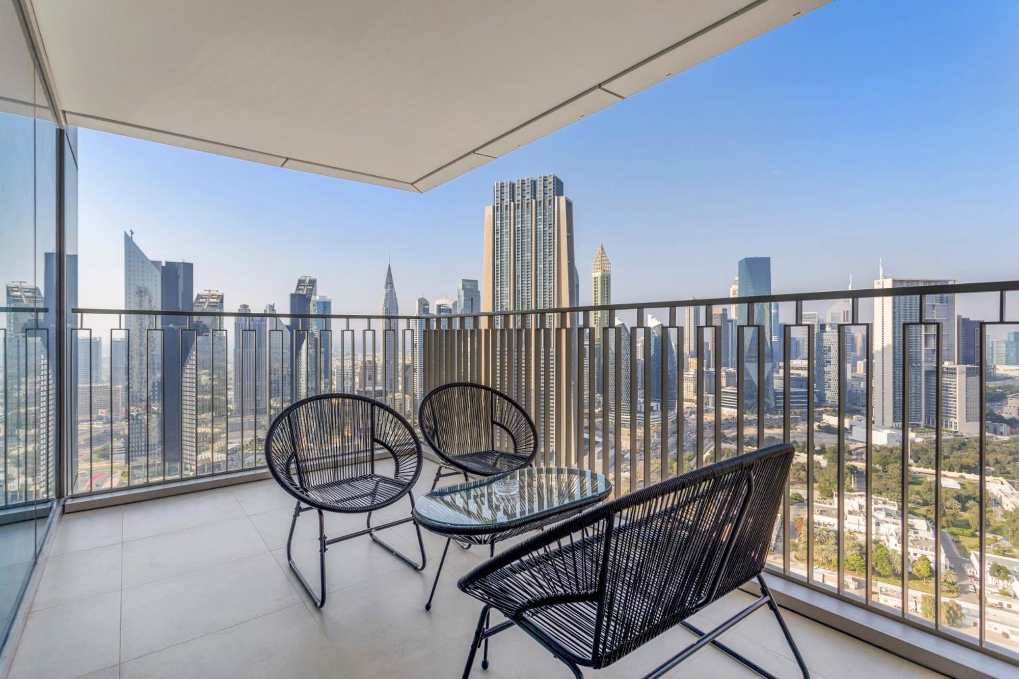 Silkhaus High Floor 2bdr With View With Pool & Gym *