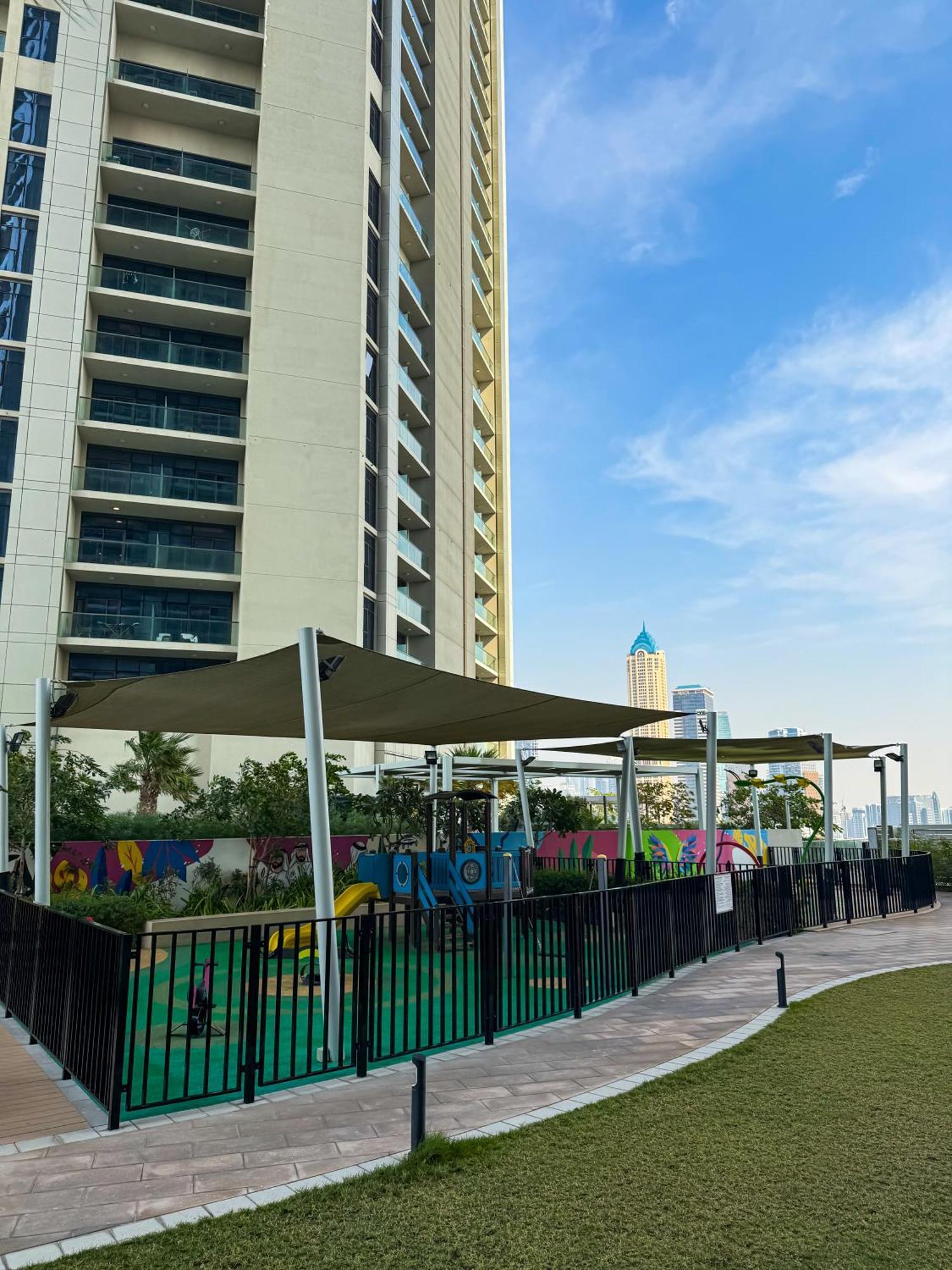 Apartment Lux 3bhk Apartment, High Floor In Business Bay With Canal Views Dubai