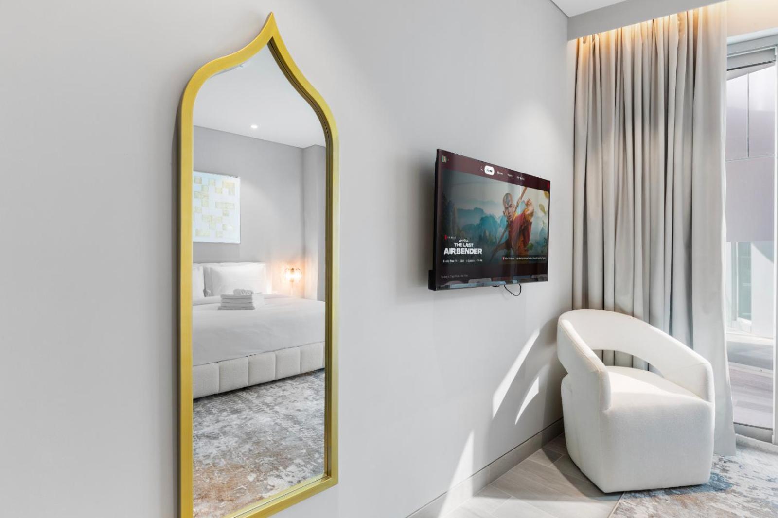 Apartment Luxury Living In Marina 1br Extra Large