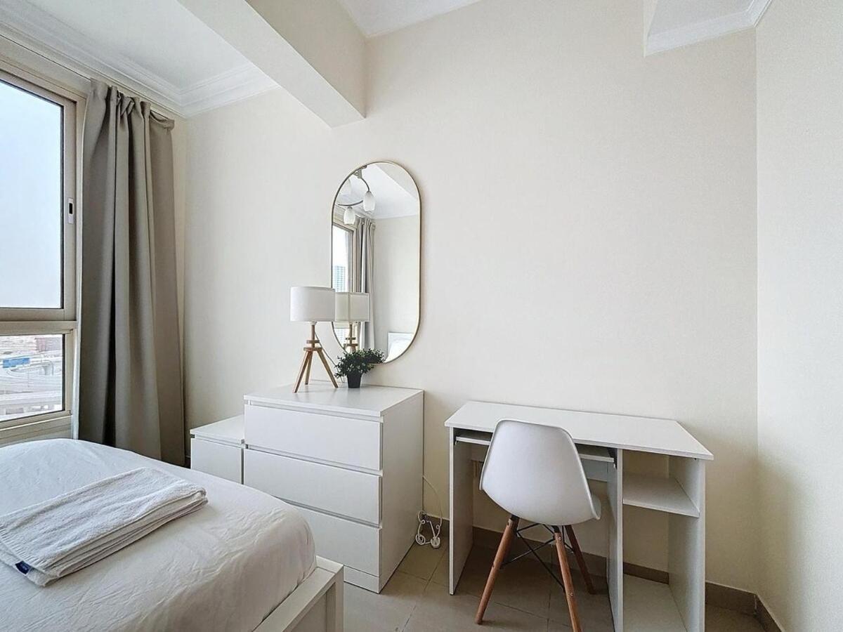 Marina 1 Bedroom Gem Apartment Dubai