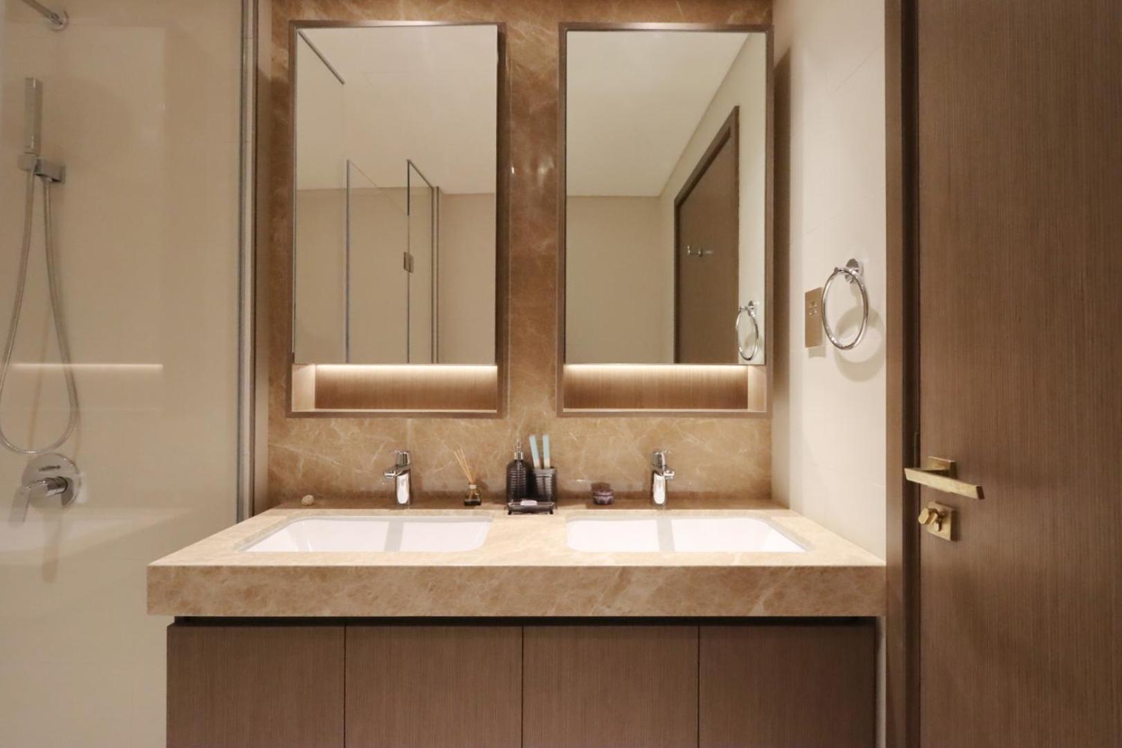 Livbnb-2Br Iconic Living In Grand Bleu * Dubai