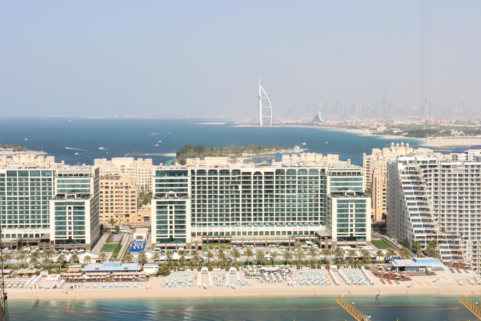 Livbnb-2Br Iconic Living In Grand Bleu Dubai