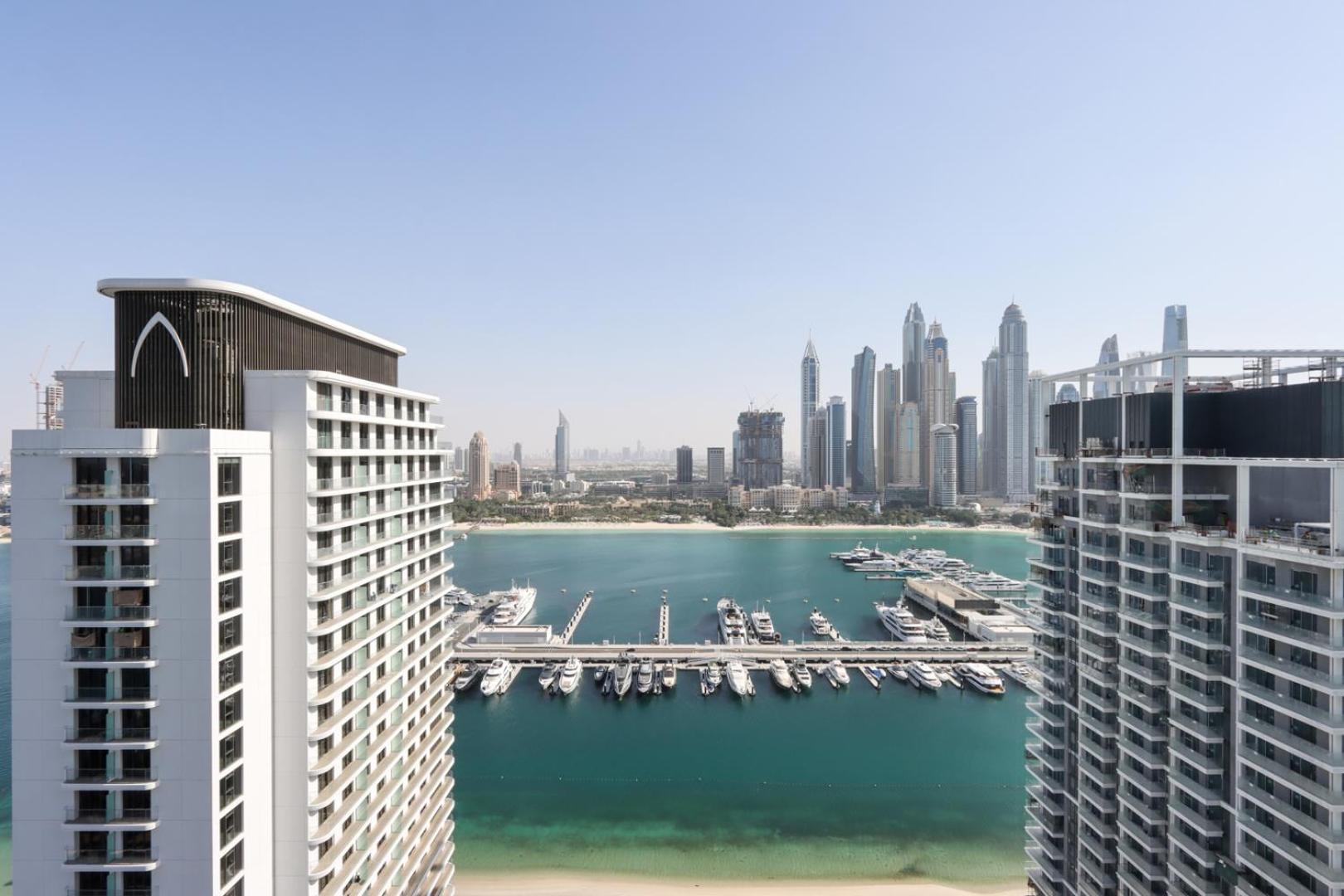 Livbnb-2Br Iconic Living In Grand Bleu Dubai