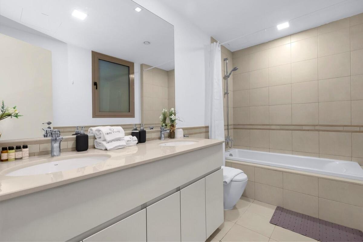 Apartment First Class Style Meets Scenic Beauty Dubai