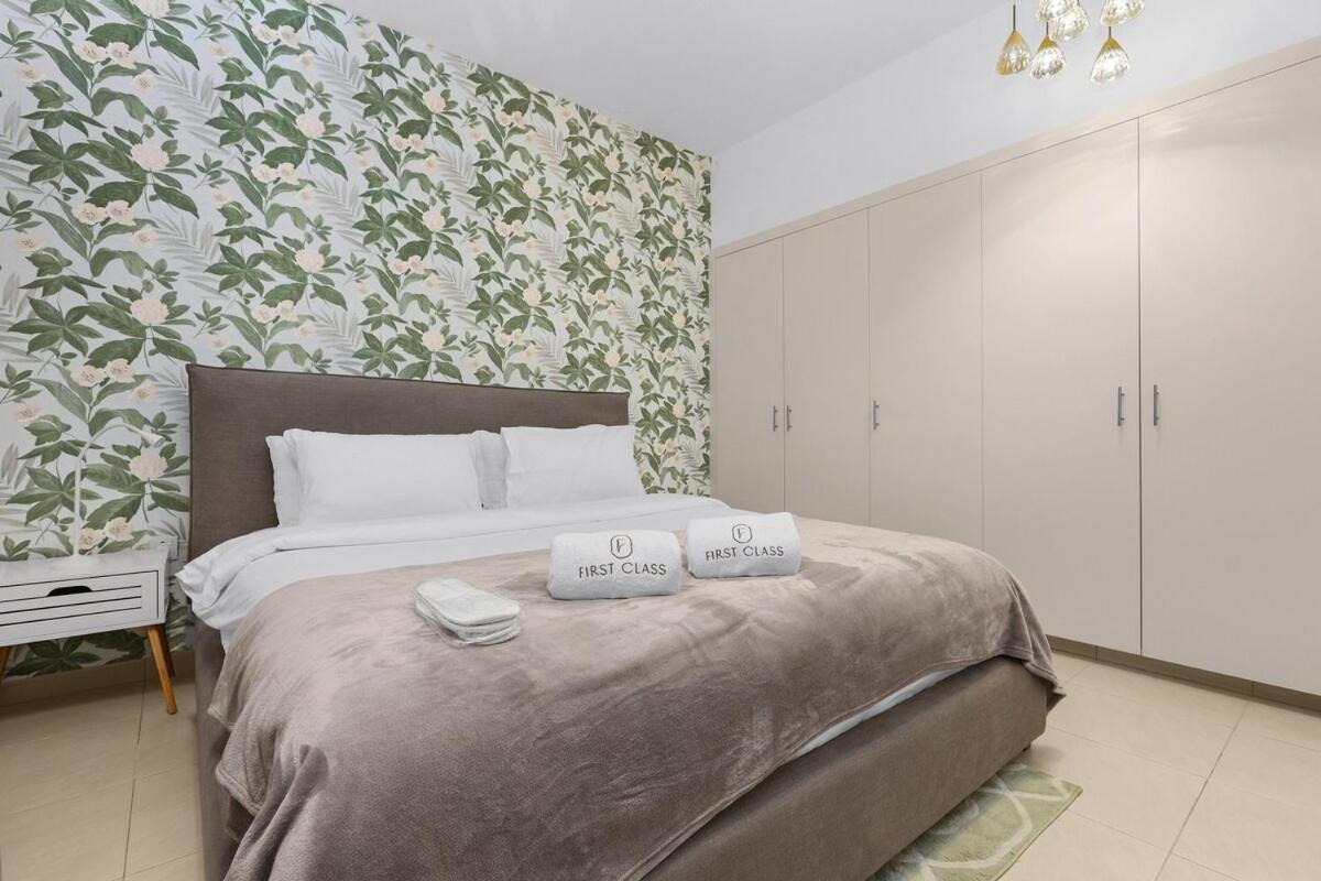 Apartment First Class Style Meets Scenic Beauty Dubai