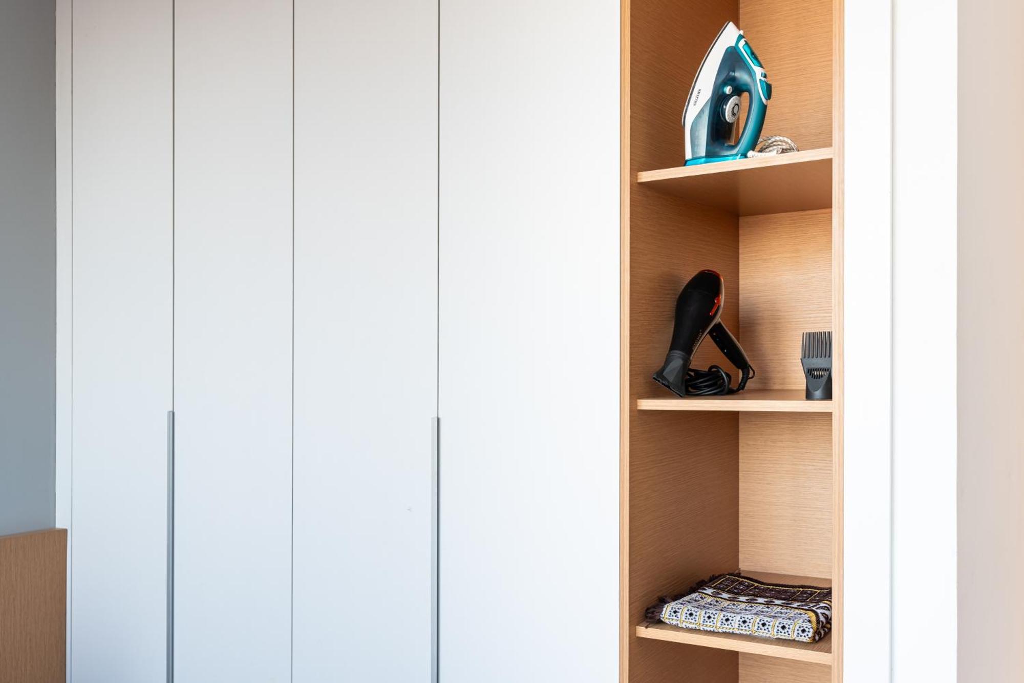 Comfy Near Silicon Oasis *