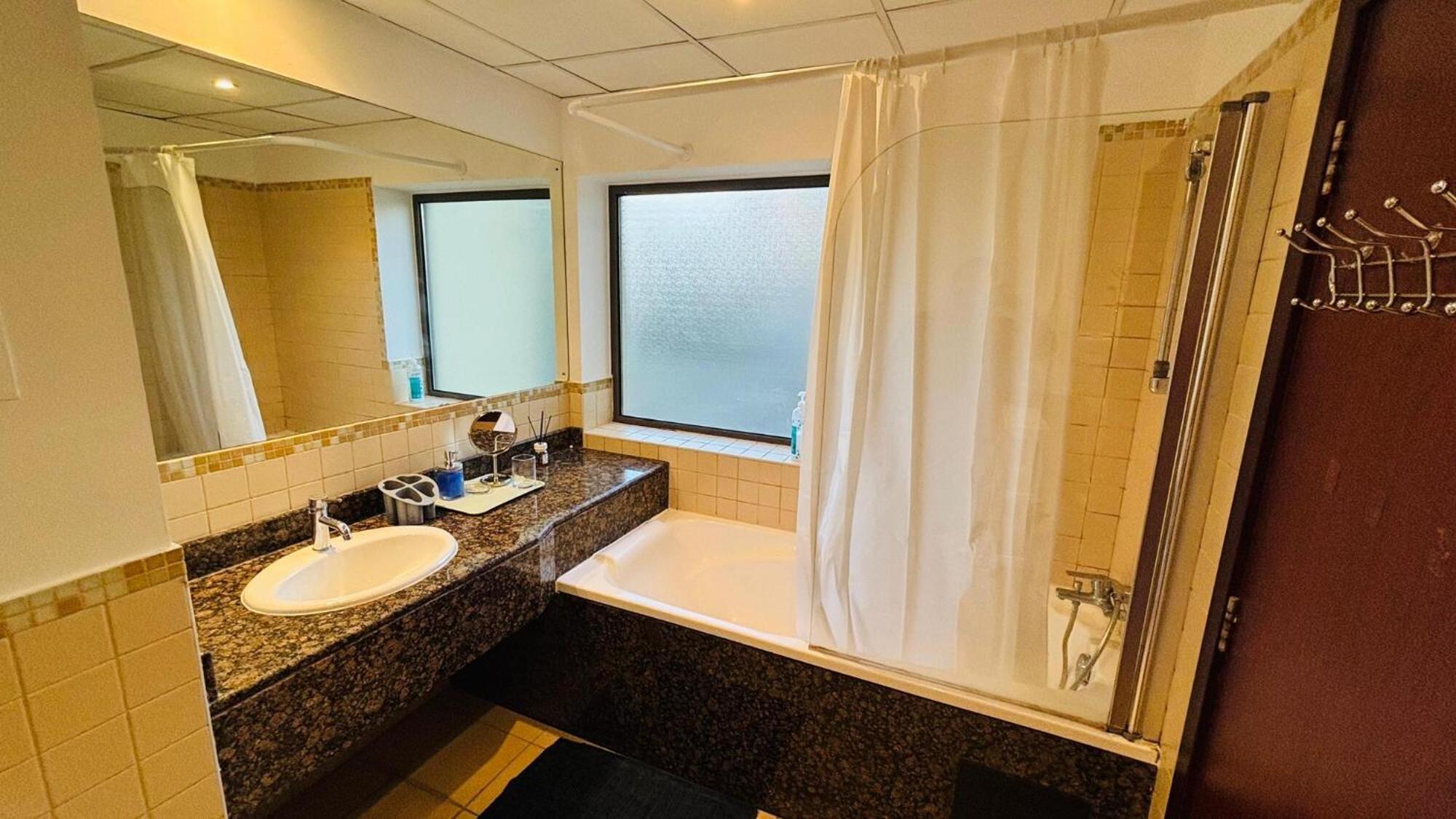 Holidays And Vacations In Marina Apartment *