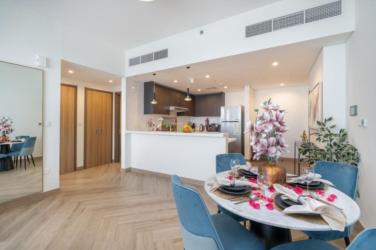 Vogue Al Wasl 1 West 33rd Floor With Sea View , Prime Location Walkable To Metro, Easy Access To Sheikh Zayed Road & World Trade Centre