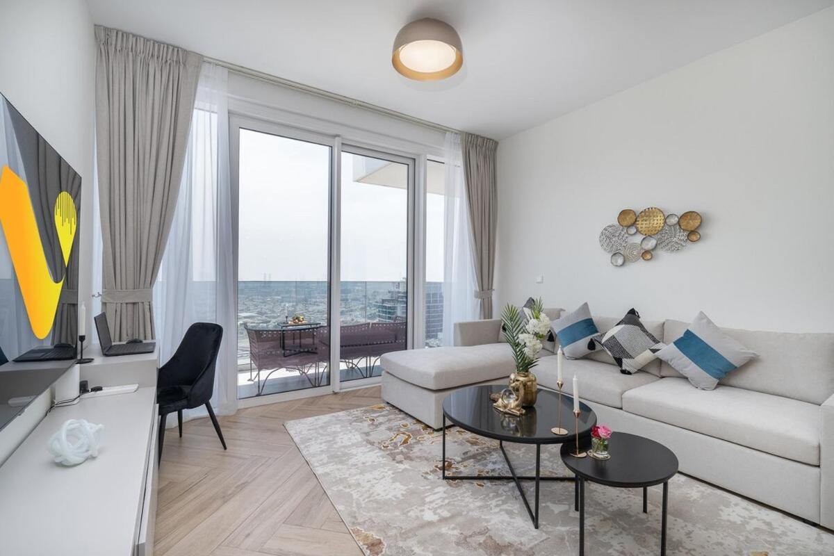 Vogue Al Wasl 1 West 33rd Floor With Sea View , Prime Location Walkable To Metro, Easy Access To Sheikh Zayed Road & World Trade Centre Dubai