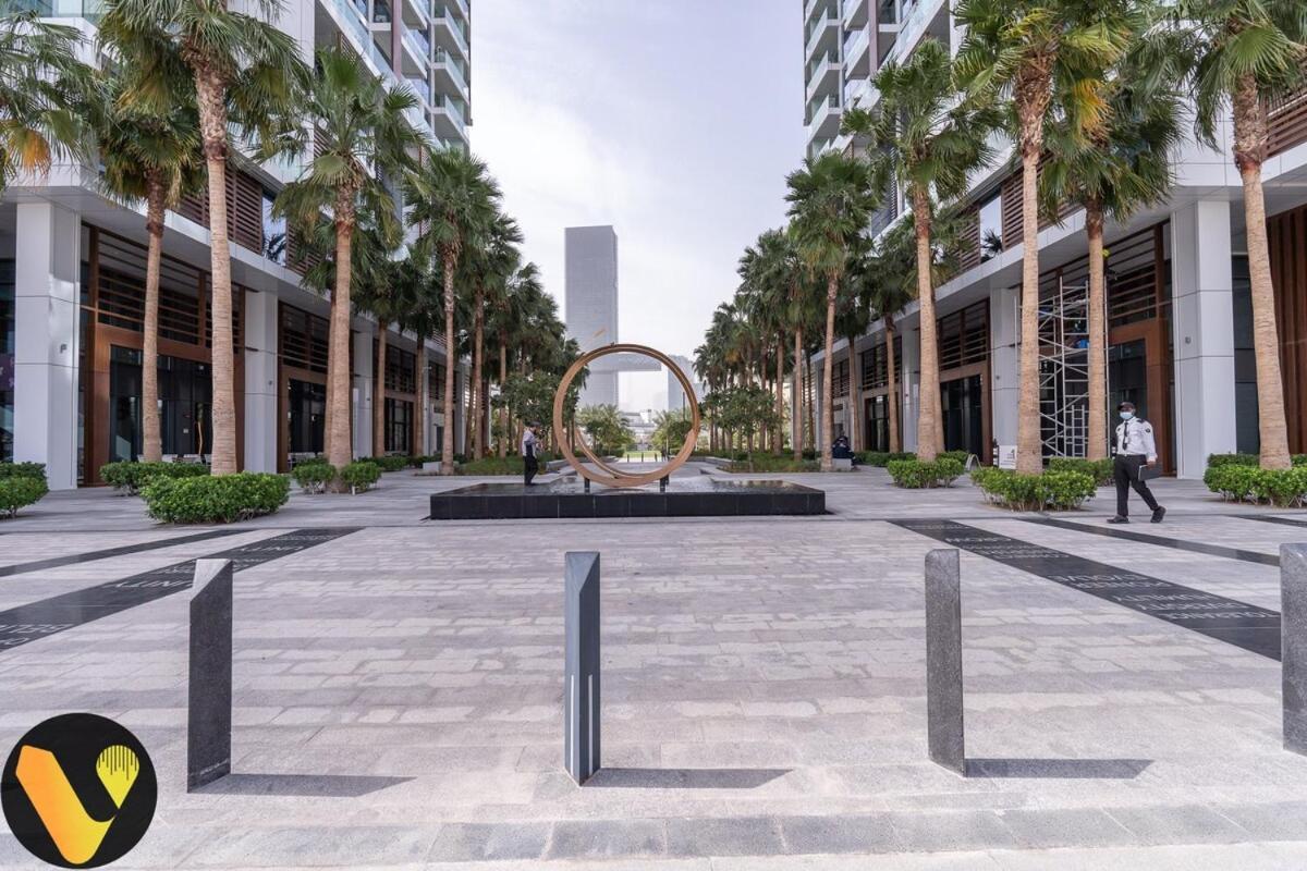 Apartment Vogue Al Wasl 1 West 33rd Floor With Sea View , Prime Location Walkable To Metro, Easy Access To Sheikh Zayed Road & World Trade Centre
