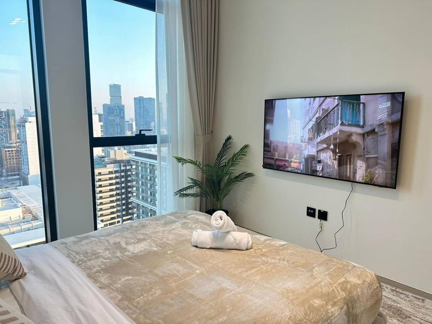 Stylish 2 Bedroom With Private Pool Jvc Apartment *