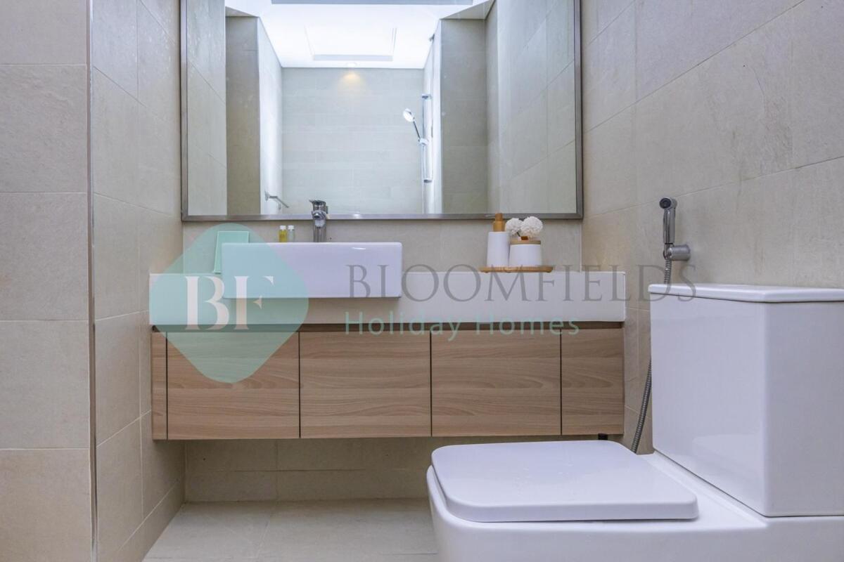 Apartment Bloomfields Cozy Stu Azizi Farhad Dubai