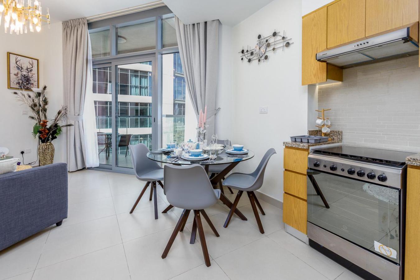 Burj Khalifa View - 1br In Bellevue Tower 2, Downtown - Allsopp & Allsopp