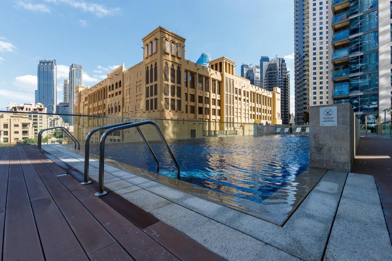 Burj Khalifa View - 1br In Bellevue Tower 2, Downtown - Allsopp & Allsopp Dubai