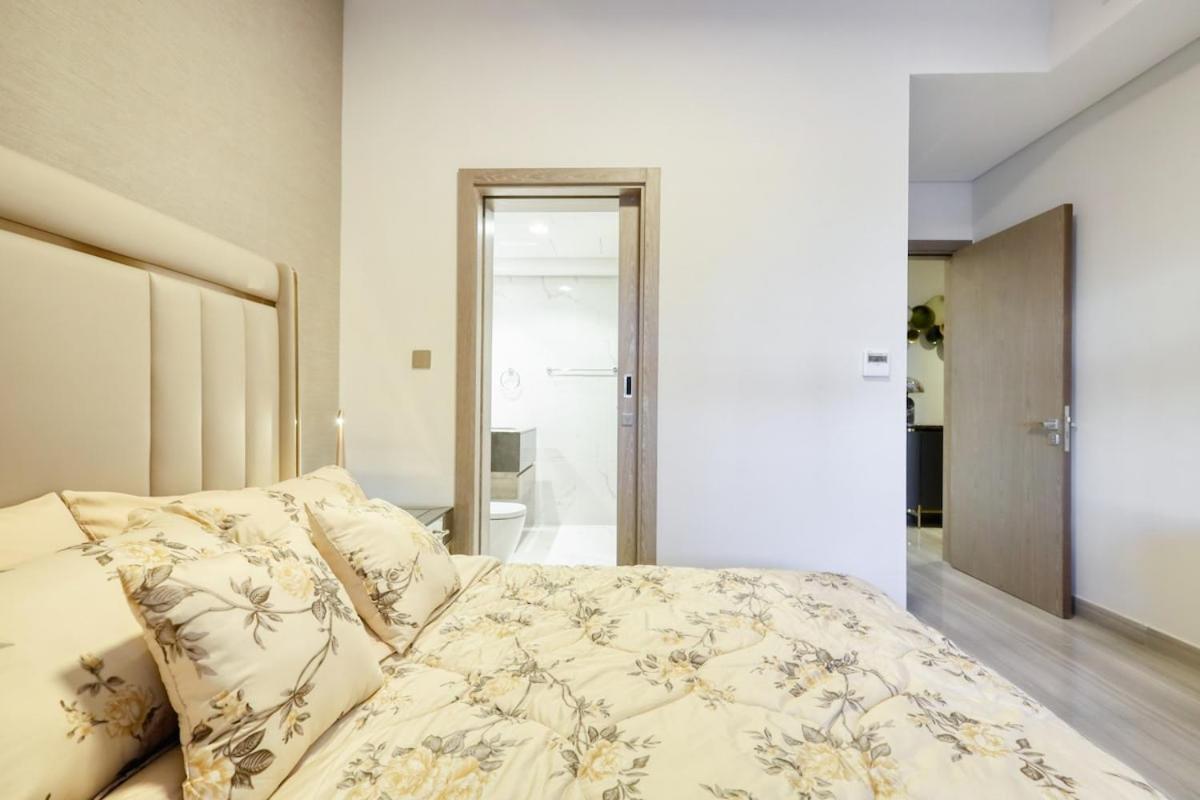Villa Stunning 4 Bed Villa, Private Pool, Damac Hills