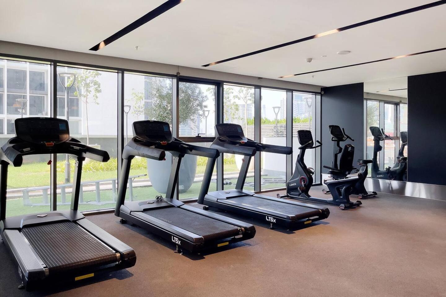 Apartment 10 Mins To Mall1brbusiness Bay Heaven *