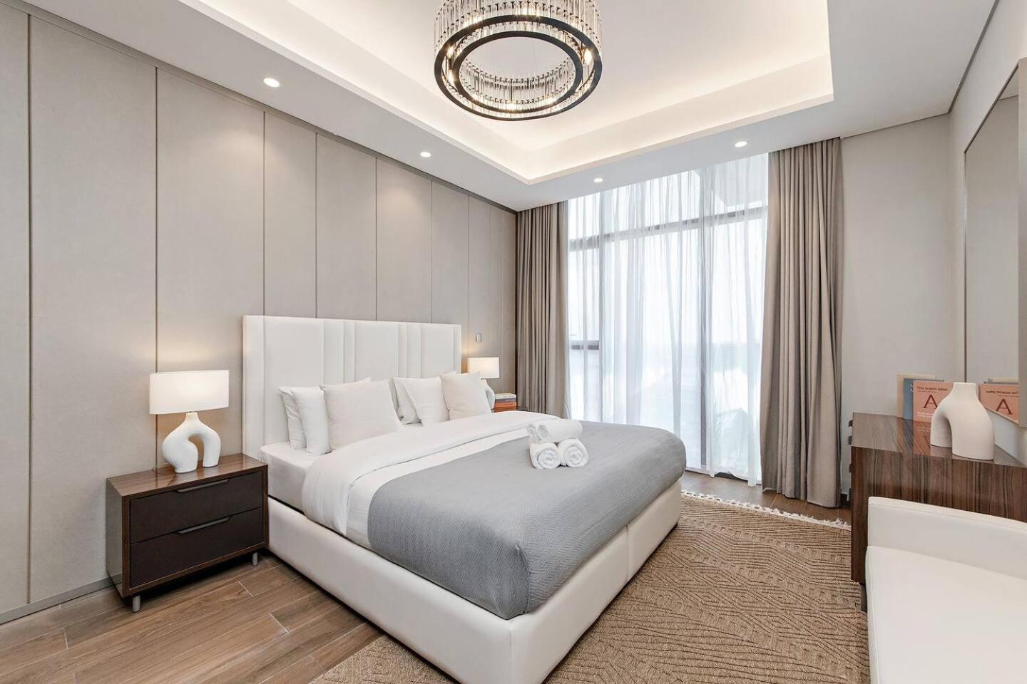 Apartment 10 Mins To Mall1brbusiness Bay Heaven Dubai