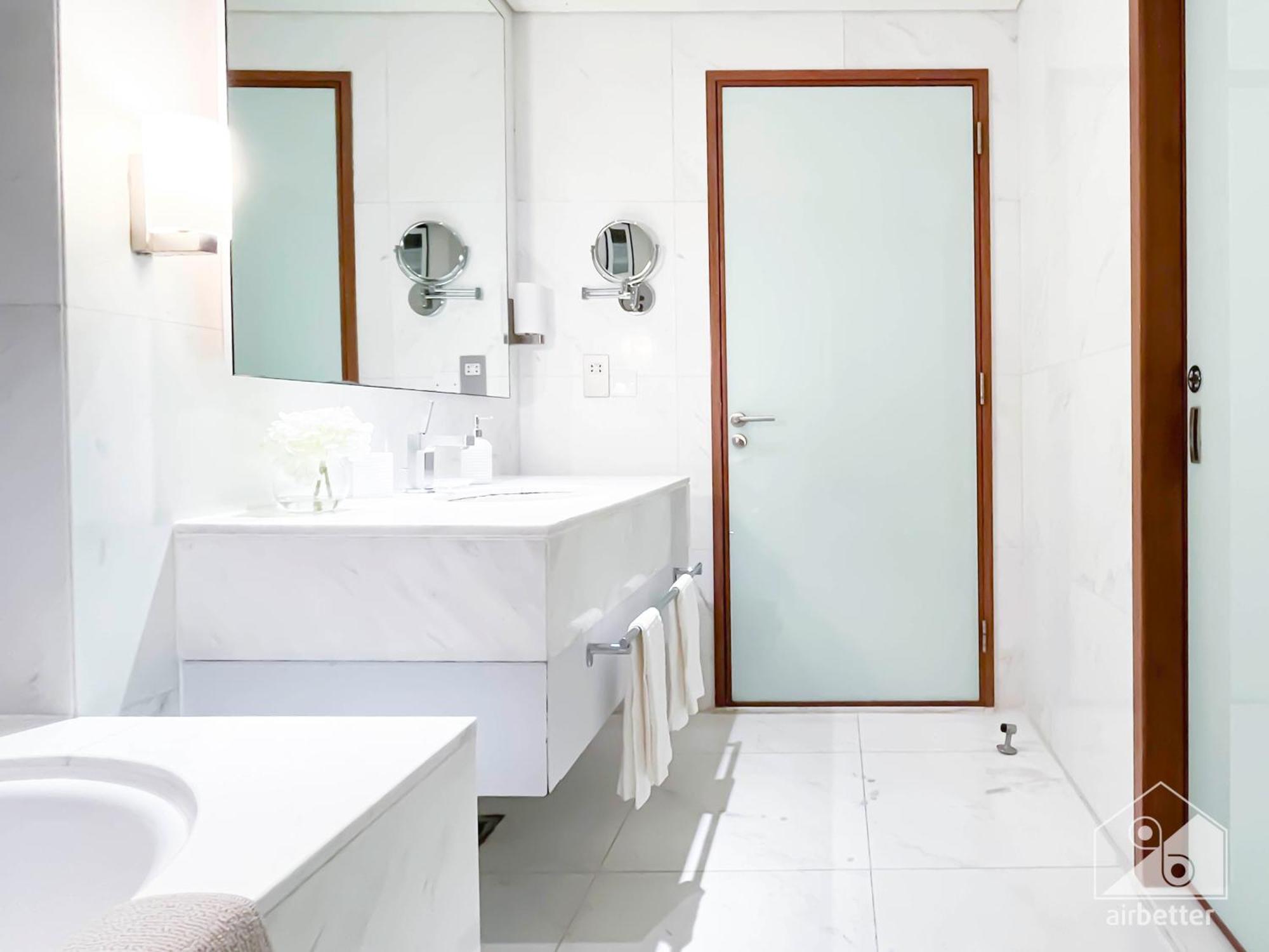 Mall Luxury 1bedroom Balcony & View Dubai
