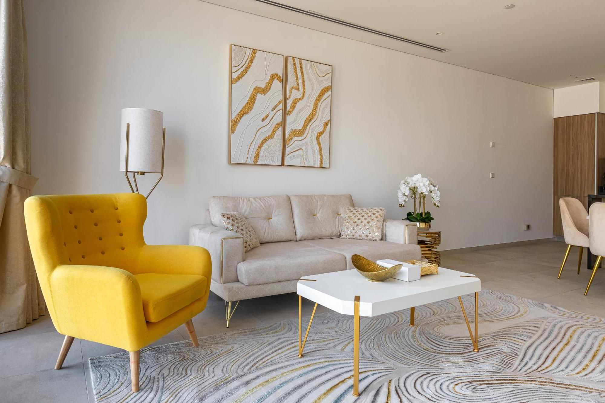 Modern 1br In The Heart Of By Simply Comfort Apartment *