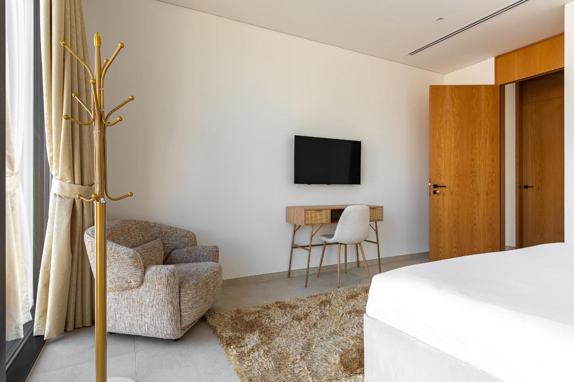 Apartment Modern 1br In The Heart Of By Simply Comfort *