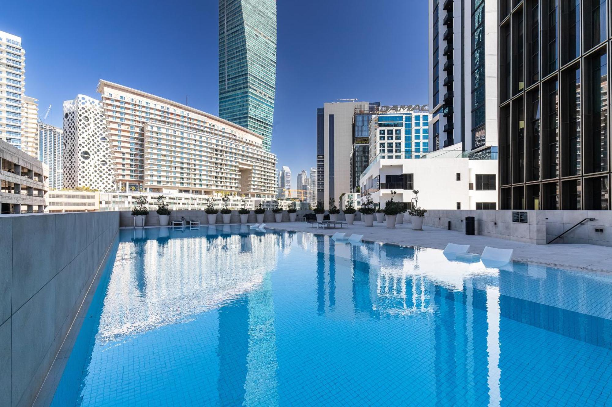 Modern 1br In The Heart Of By Simply Comfort * Dubai