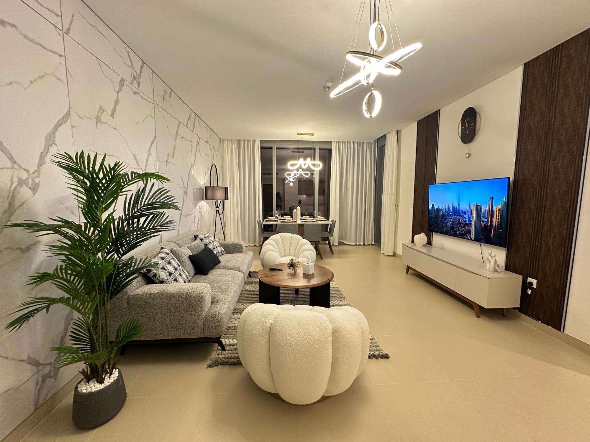 5242 Emaar T1 Marina - Infinity Homes Apartment *