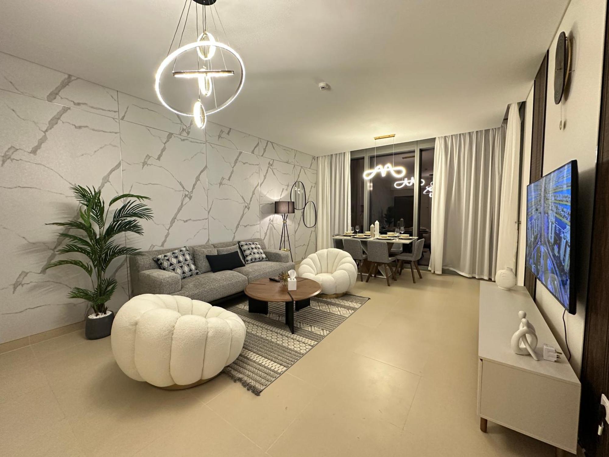 5242 Emaar T1 Marina - Infinity Homes Dubai