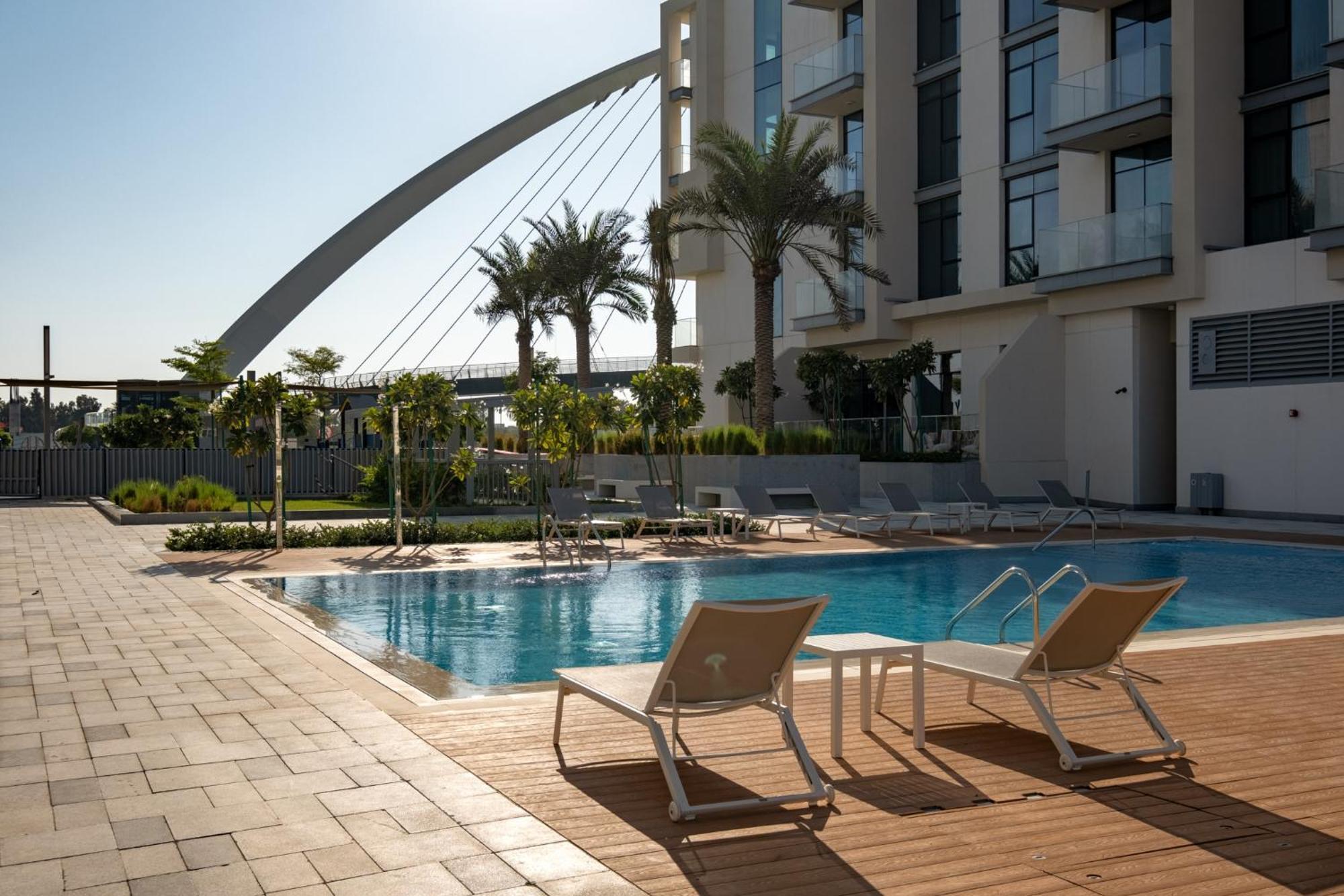 Canalfront - Location Up To 7 Guests Dubai
