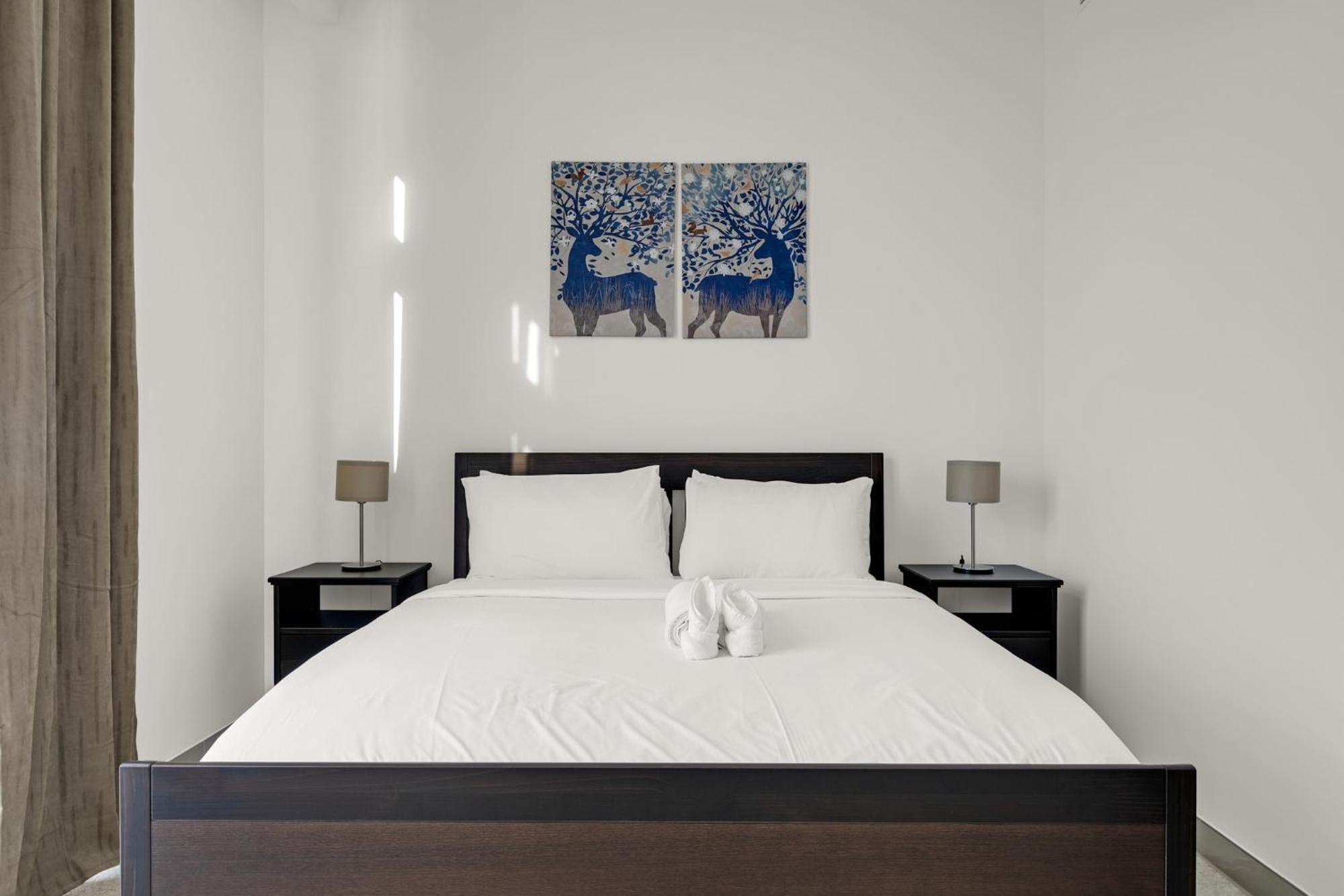 Canalfront - Location Up To 7 Guests *
