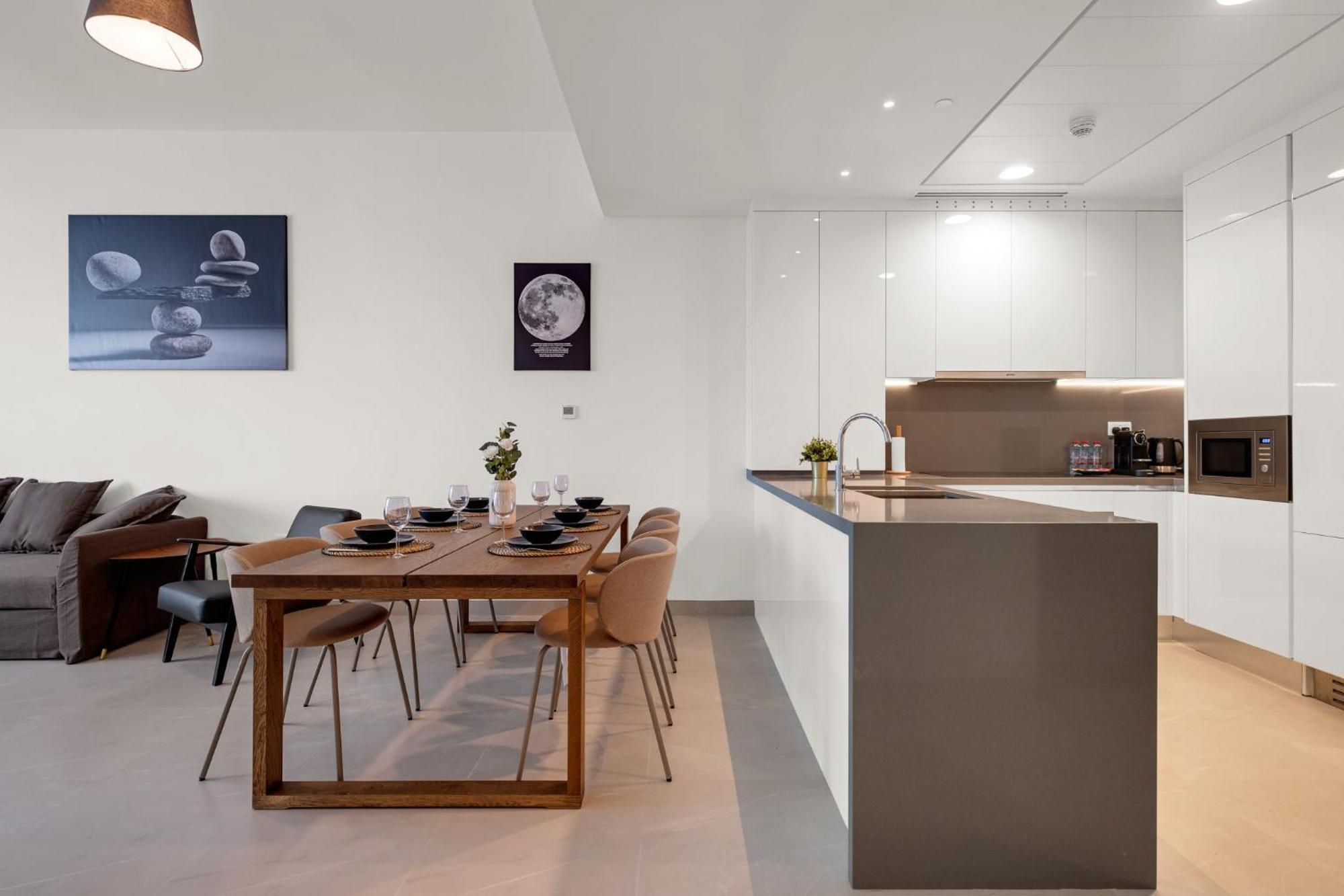 Canalfront - Location Up To 7 Guests