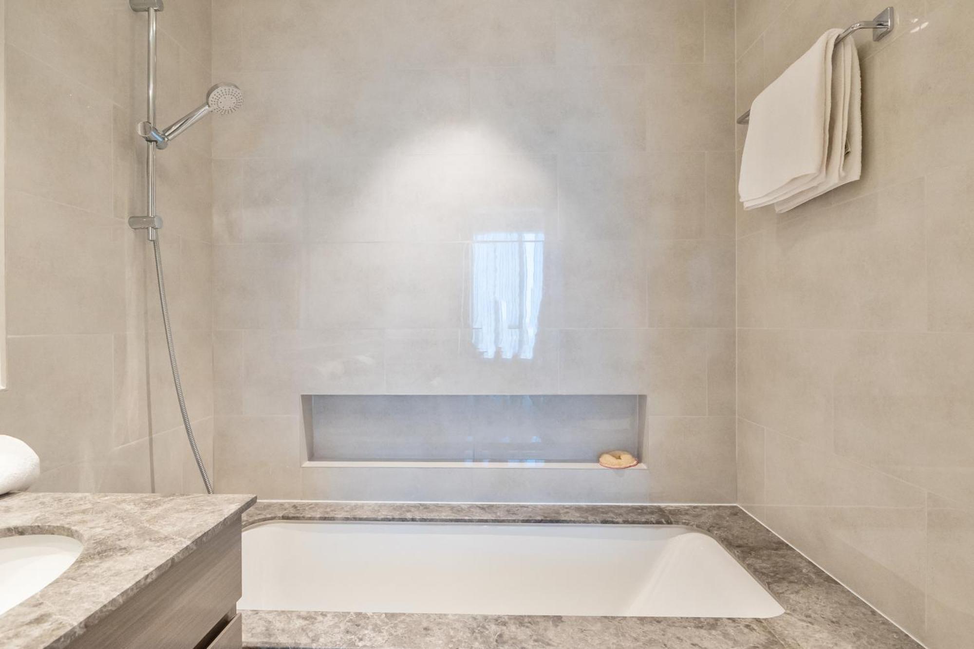 2br With Pool & Gym 2mins To Burj & Mall * Dubai