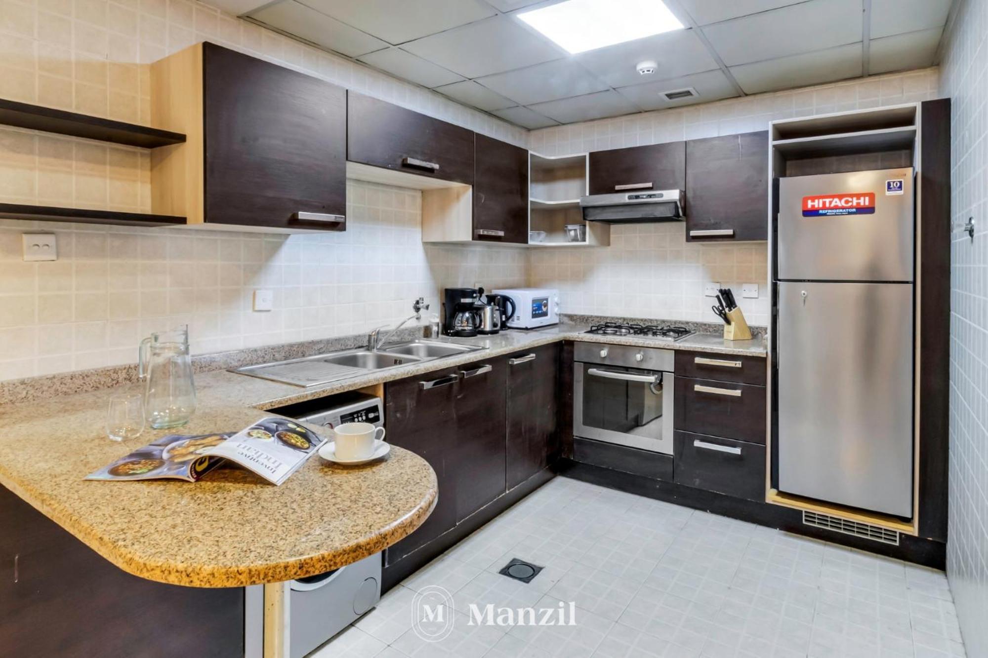 Luxury In Jvc Near Circle Mall Apartment *