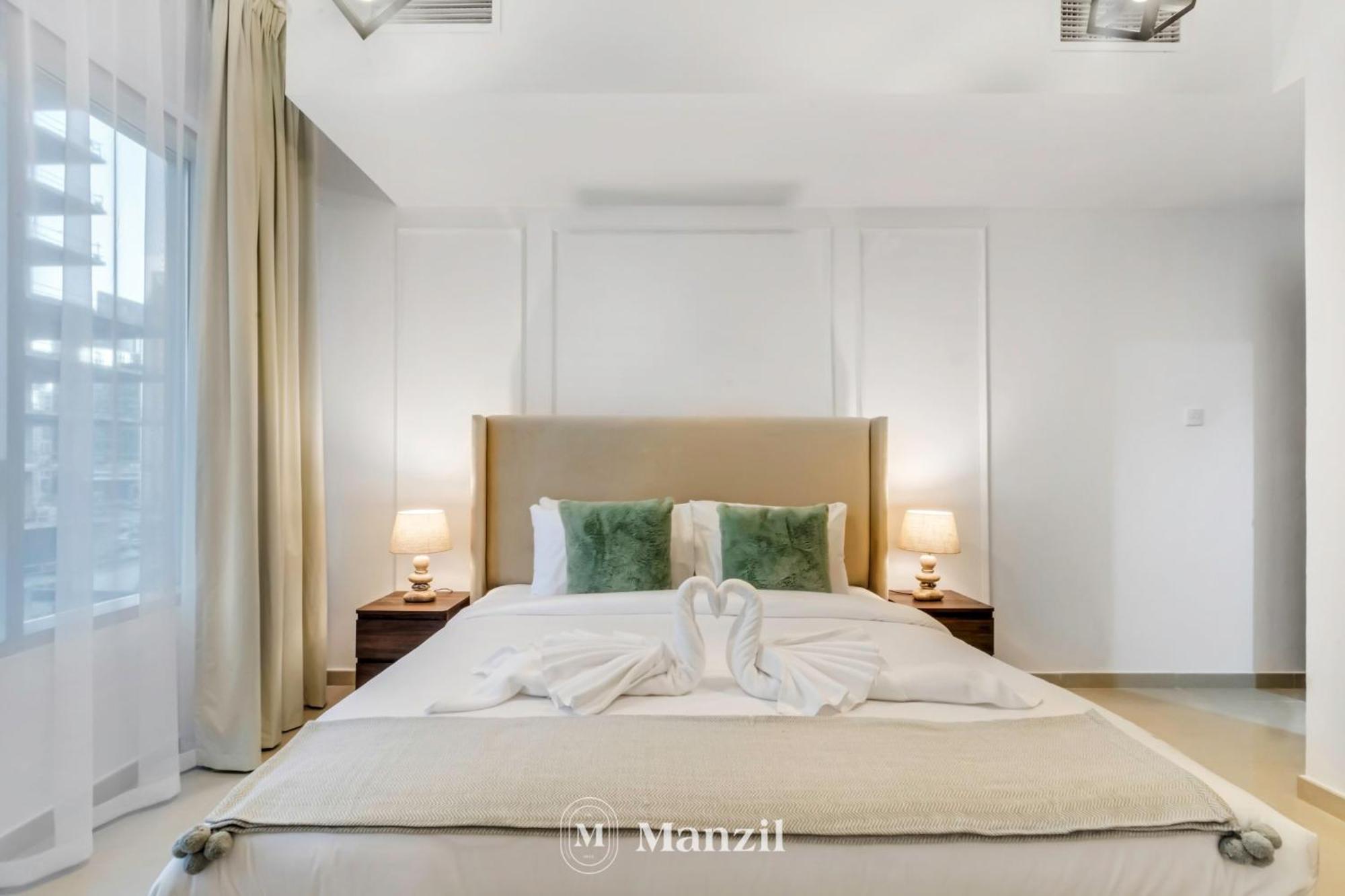 Apartment Luxury In Jvc Near Circle Mall *