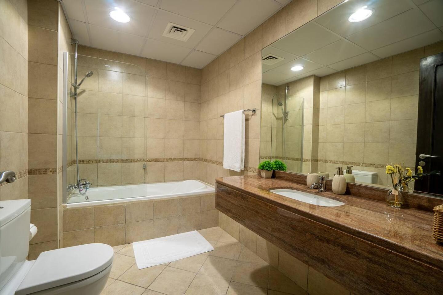 Vibrant One Bedroom In Jbr