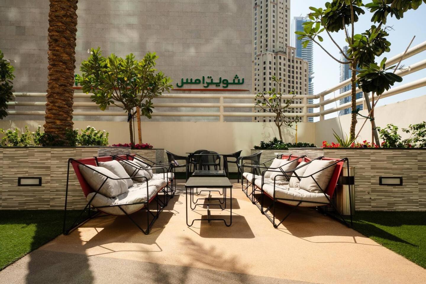 Apartment Vibrant One Bedroom In Jbr Dubai